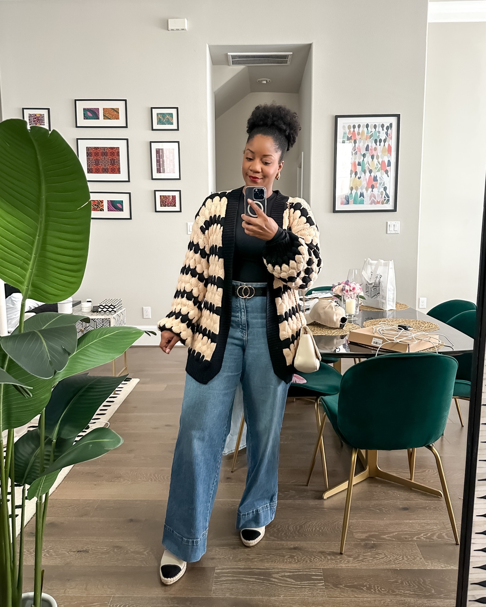 Casual, comfy, and still pulled together for work. This long sleeve Pumiey top is buttery soft and layers perfectly under a chunky cardigan. Paired it with wide leg jeans for an easy outfit I’d wear on repeat. Wearing a L/12 in everything.

Amazon casual outfit / wide leg jeans outfit / Pumiey long sleeve top / comfy outfit idea / fall outfit with jeans / casual layered look / Amazon fashion for women / everyday outfits / long sleeve basics / chunky cardigan outfit / sleeve-friendly style

#LTKFindsUnder50 #LTKMidsize #LTKWorkwear