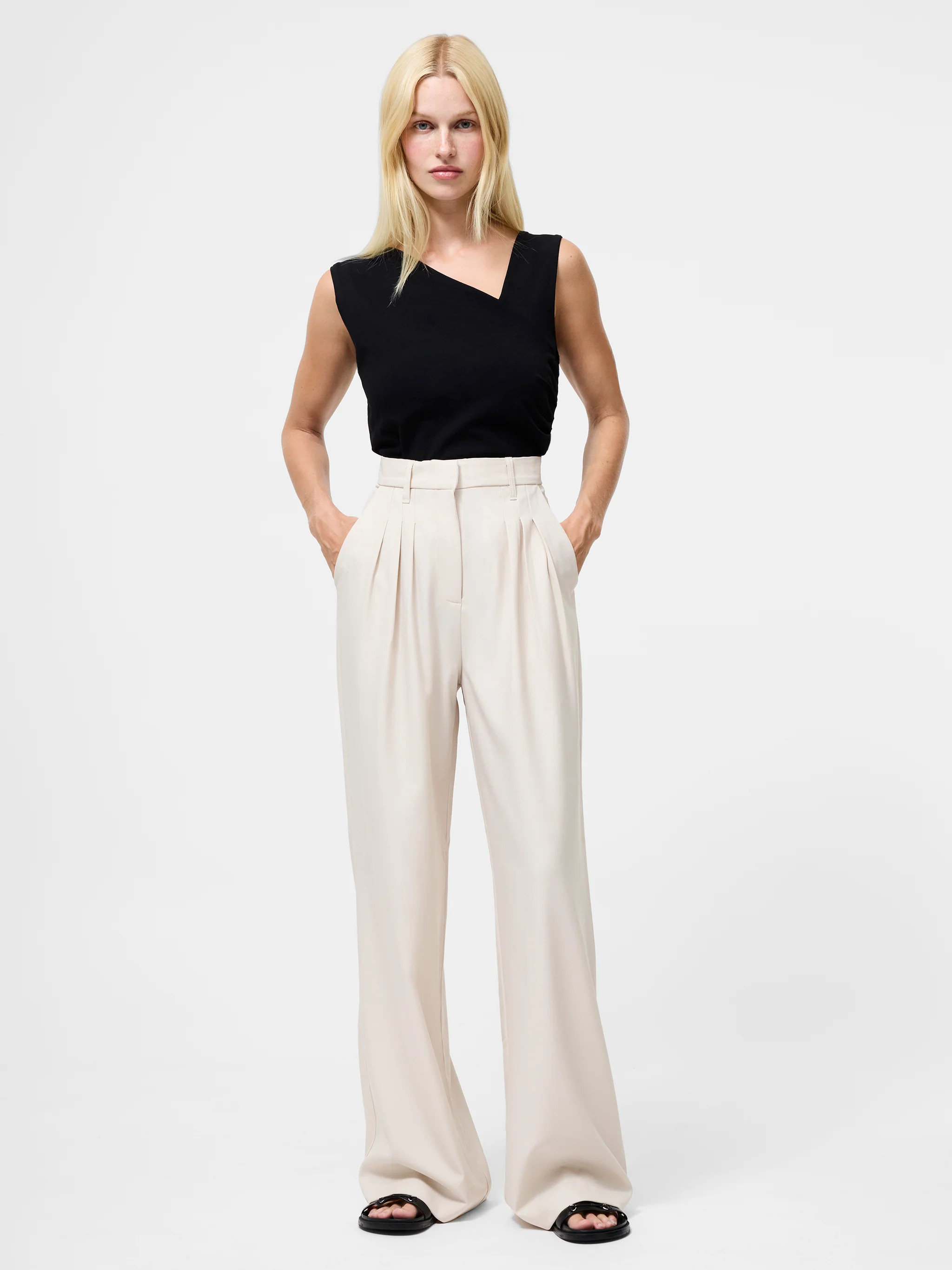 Imola Tailored Triple Pleat Wide Leg Trousers | French Connection (UK)