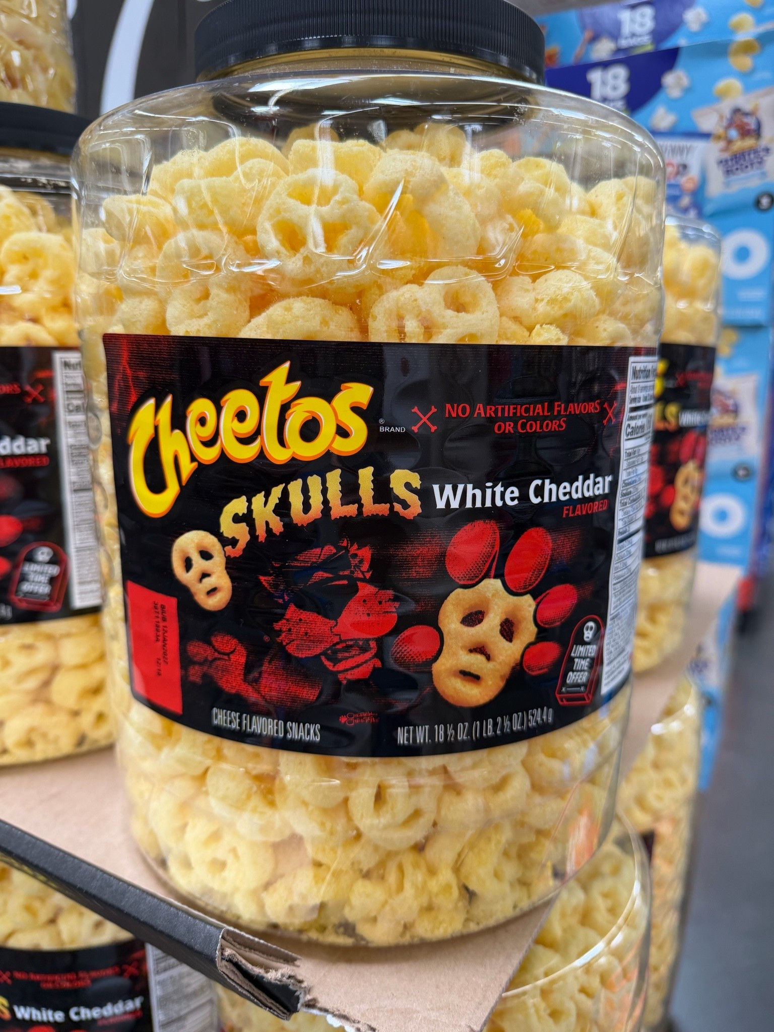 Cheetos Skulls White Cheddar Puffs Halloween Party Ideas @Walmart #walmart #walmartfinds #halloweentreats #halloweenfinds #cheetos #puffchips

#LTKKids #LTKTravel #LTKfoodie