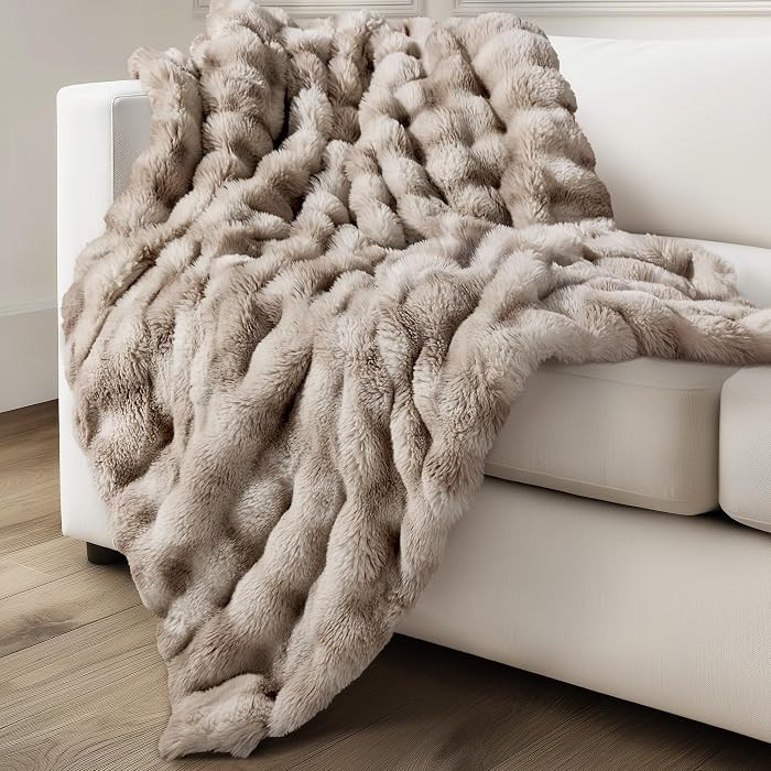 Ultra Soft Cozy Faux Fur Throw Blanket, Fuzzy Plush Thick Bubble Blanket, Oversize Luxury Fluffy ... | Amazon (US)