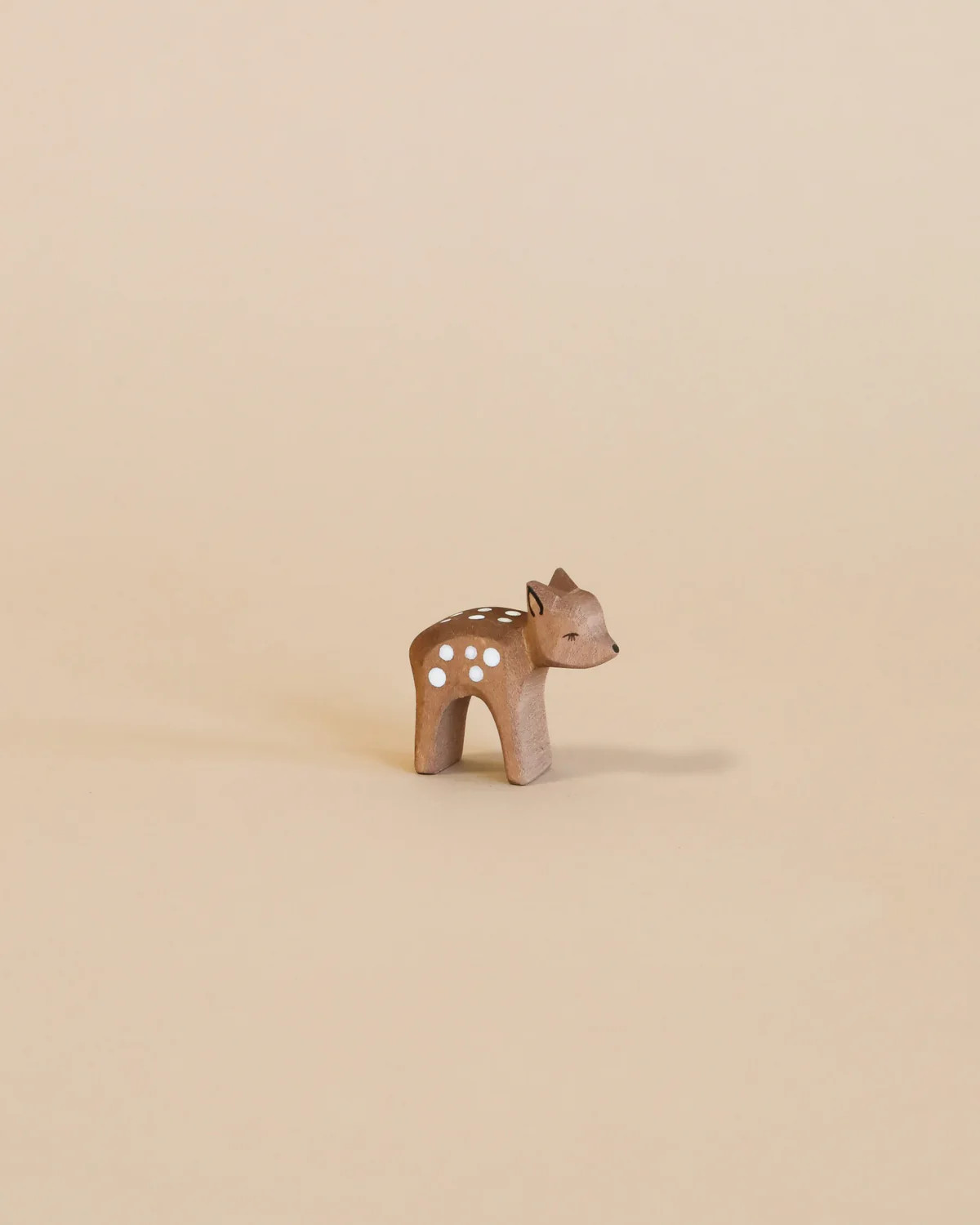 Ostheimer Small Deer - Head Low | Odin Parker