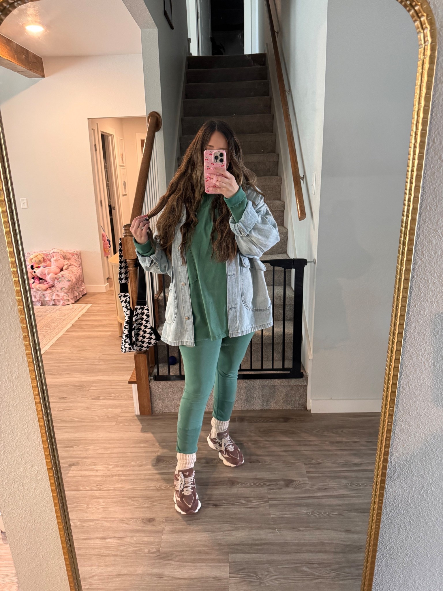 Easy layered outfit!! Love this for running to brunch or errands 🫶🏼

Wearing a size Large in the set + in the jacket! Could have done a M in the jacket, it’s very oversized!

#LTKSeasonal #LTKMidsize #LTKmomlife