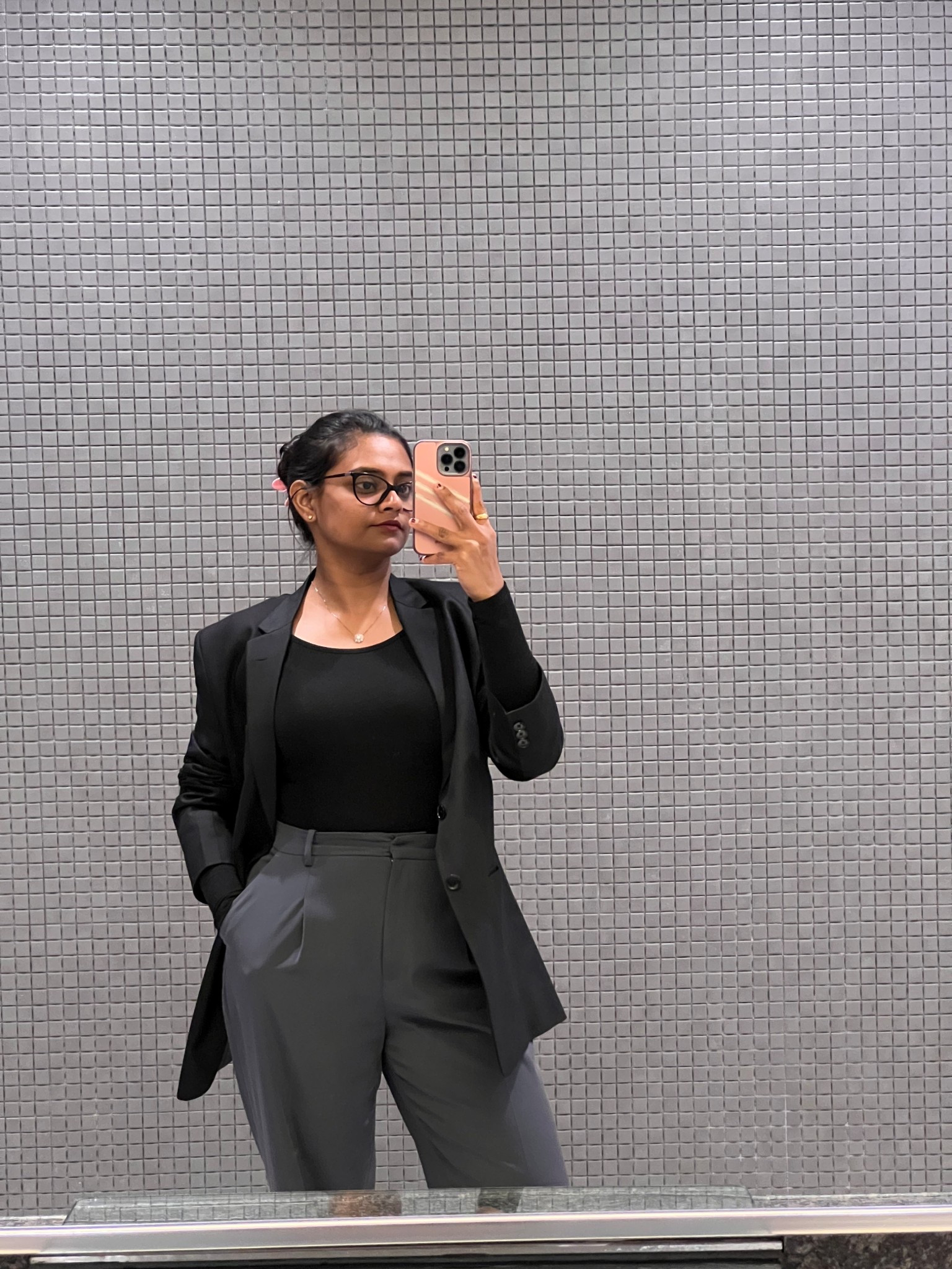 This outfit screams I mean business! 
Office outfit idea

#LTKcanada #LTKstyletip #LTKworkwear