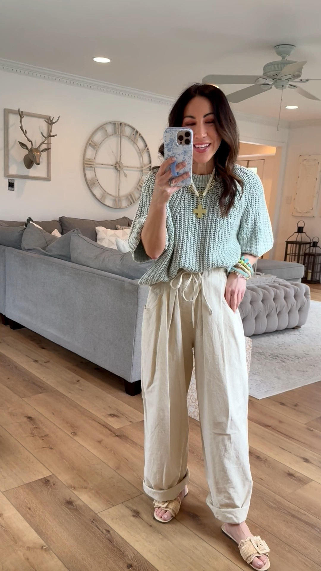 Xs linen pants. Small sweater. Sandals TTS. Jewelry code HOUSEOFLEO20



#LTKPetite #LTKOver40 #LTKSaleAlert