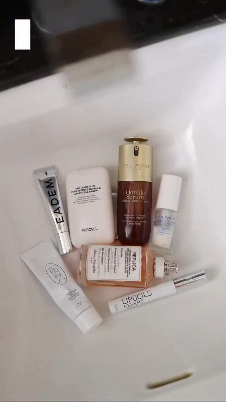 My January favorites 🤍 Keeping my routine hydrating and glow-focused. @ClarinsUSA Double Serum has been a go-to for me for years. Powered by 22 plant extracts, it helps support natural aging and epi-aging, and my skin just feels smoother, firmer, and glowy. 

 #LTKgrwm #LTKBeauty