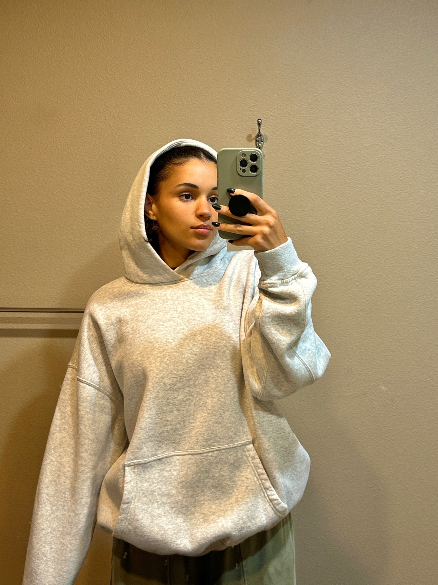 the best cozy, thick sweatshirt! I have been looking for a good quality hoodie for SO long!! I’m wearing men’s size Large

#LTKHoliday #LTKCyberWeek #LTKGiftGuide