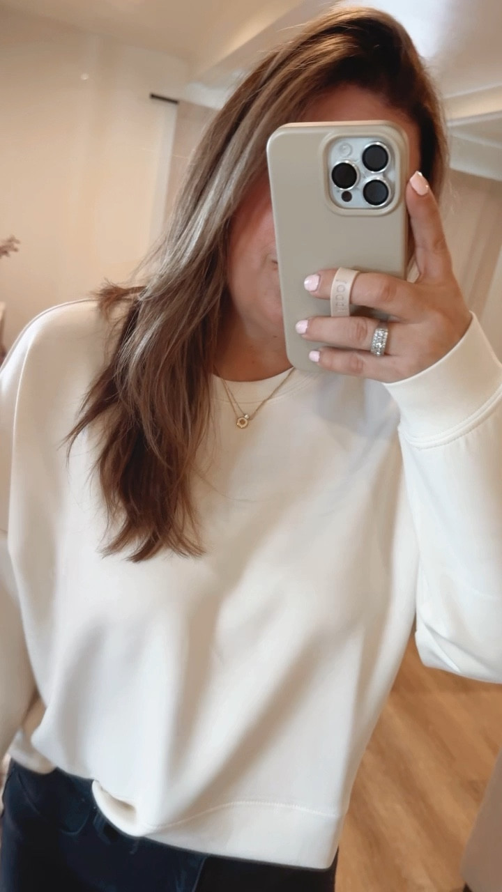 Loving this new knit pullover from Walmart for only $19! It’s light weight and buttery soft! 

#LTKVideo #LTKfindsunder50 #LTKSeasonal