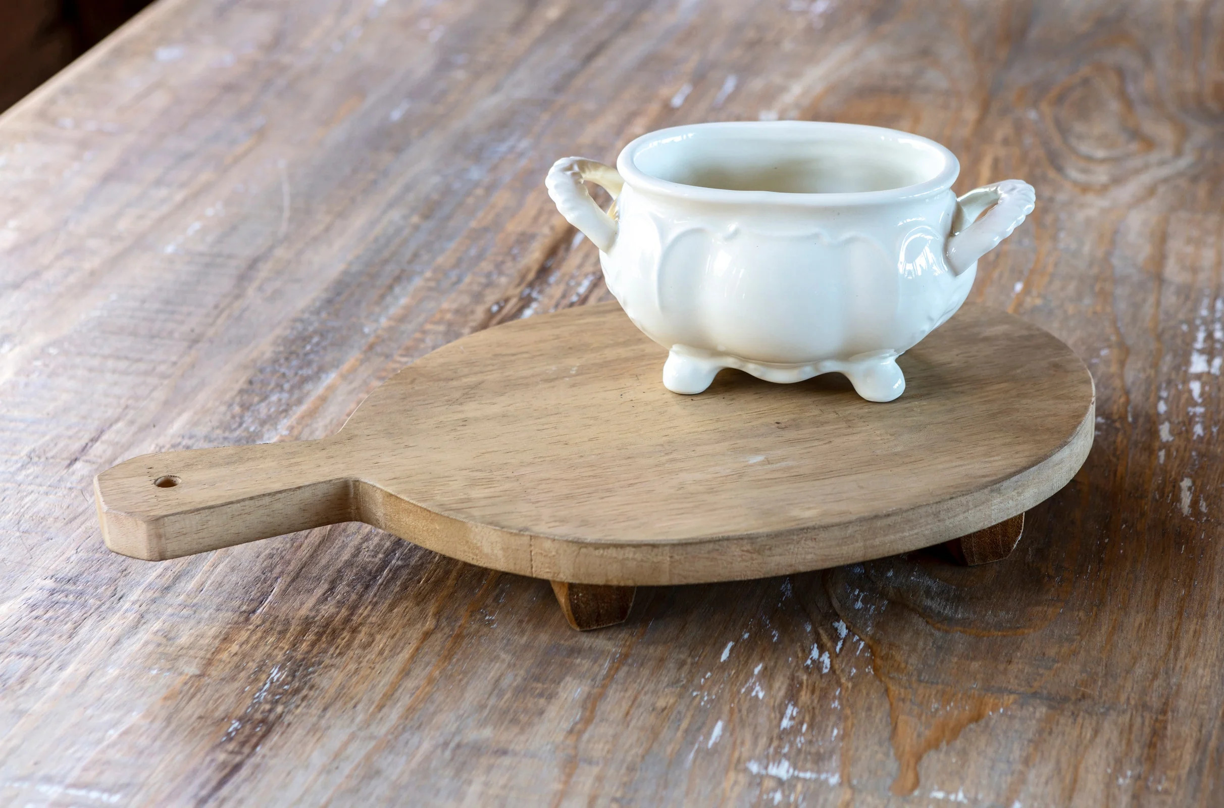 Reproduction Wood Riser with Handle | Cottage and Key