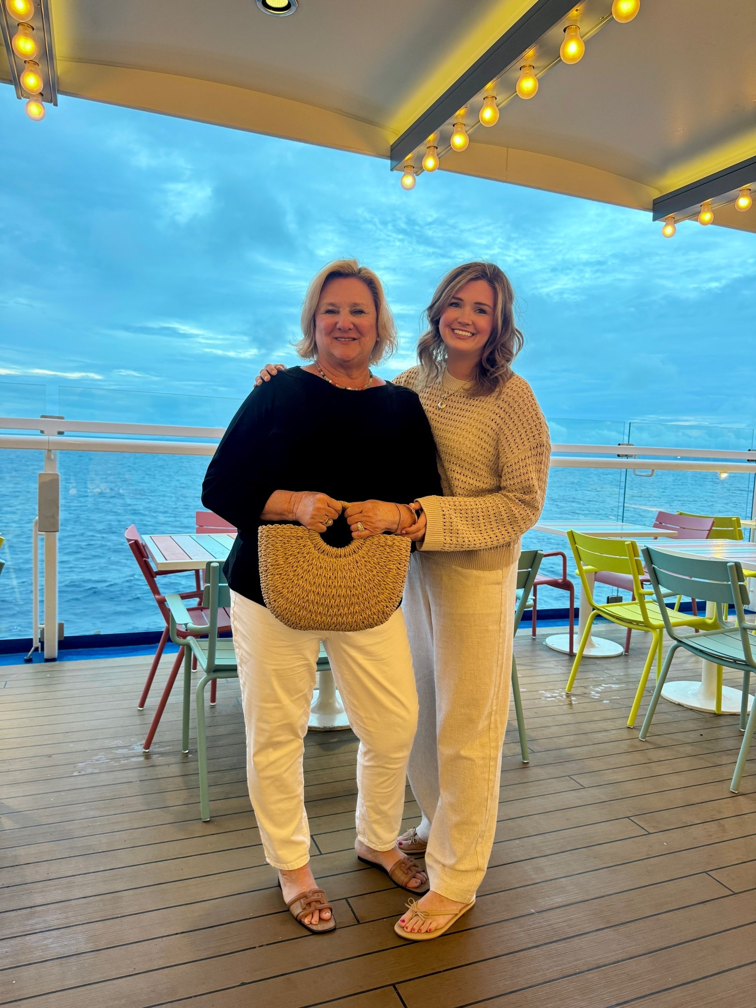 Casual cruise night look.

#LTKdayinmylife #LTKgrwm #LTKootd