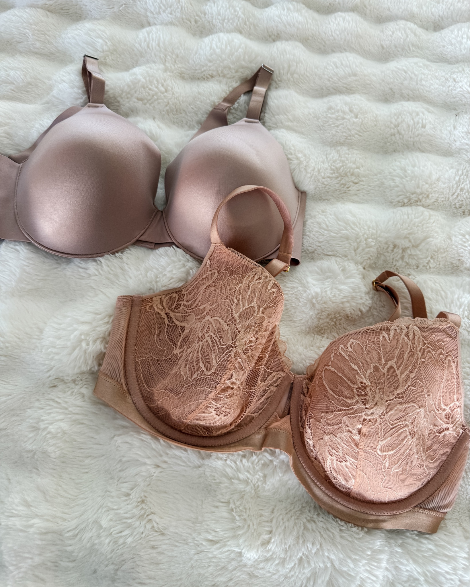 Soma Vanishing Back Bra Sale going on now! #intimates #somaintimates #midsizeundergarments  

 

#LTKMidsize #LTKOver40 #LTKSeasonal