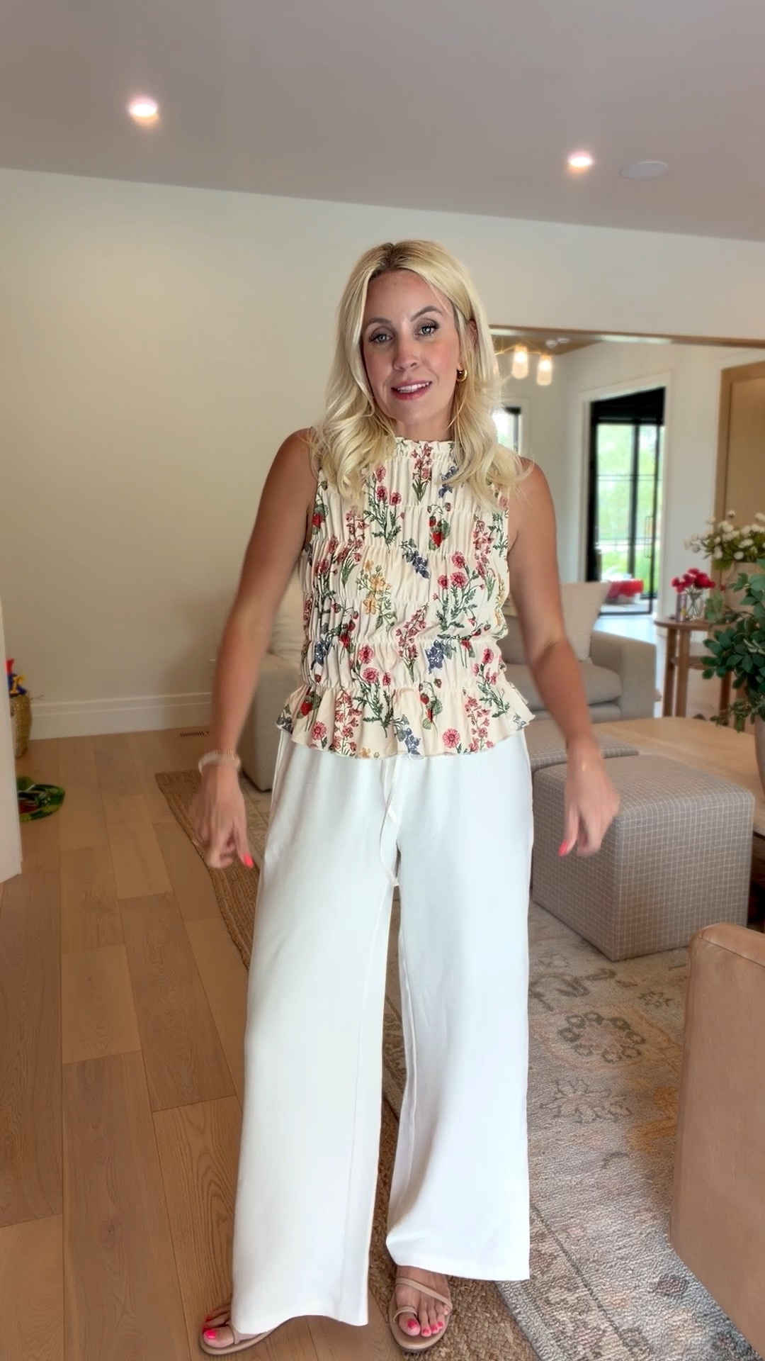 How cute is this shirt?! It looks so expensive! Size M

#LTKgrwm #LTKmomlife #LTKootd