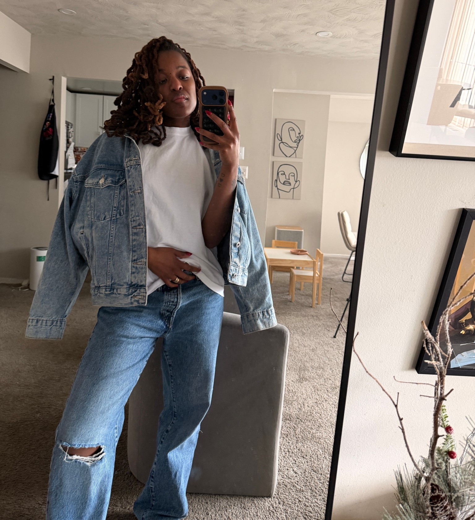 MOM OOTD

Very chill denim tuxedo vibe! 

#LTKSeasonal #LTKootd #LTKmomlife