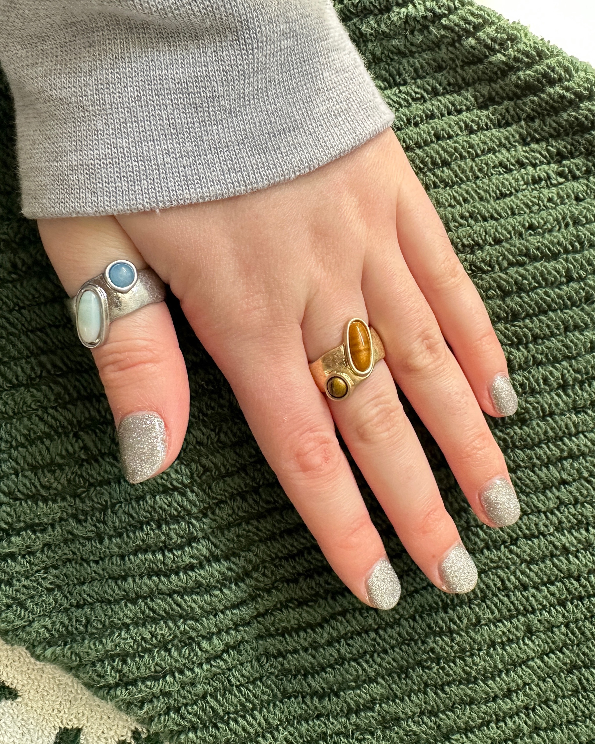 Free People double stone thick band ring

#LTKFindsUnder50 #LTKWatchNow #LTKSaleAlert