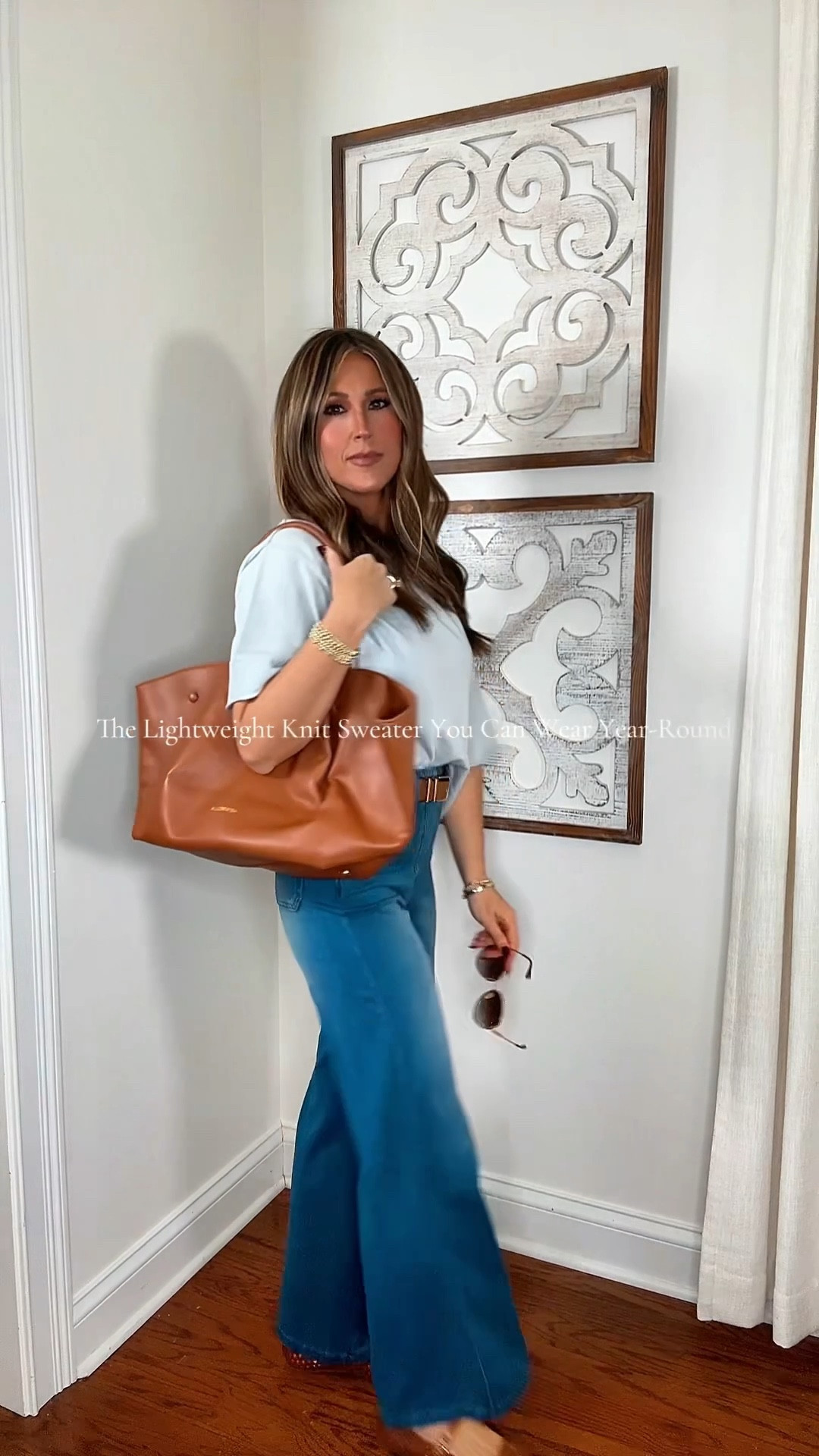 The Lightweight Knit Sweater You Can Wear Year-Round 💙✨

This short-sleeve knit sweater is one of those pieces that works across seasons and fits effortlessly into real life. It’s lightweight, breathable, and slightly oversized, making it perfect for busy moms, teens, and anyone who wants comfort without feeling bulky.

The relaxed fit and soft knit make it easy to style with jeans, denim shorts, skirts, or layered under jackets and vests. It’s polished enough to look put together but comfy enough for everyday wear — truly a closet staple.

This is the kind of top you’ll grab again and again because it just works 💙

	•	Lightweight knit sweater
	•	Short sleeve sweater top
	•	Casual oversized knit top
#HolidayHustle #TikTokShopHolidayHaul #TikTokShopCreatorPicks #FashionDeals #tiktokholidaycontest @Imily Bela Official @Imily Bela Official 

#LTKGiftGuide #LTKmomlife #LTKootd