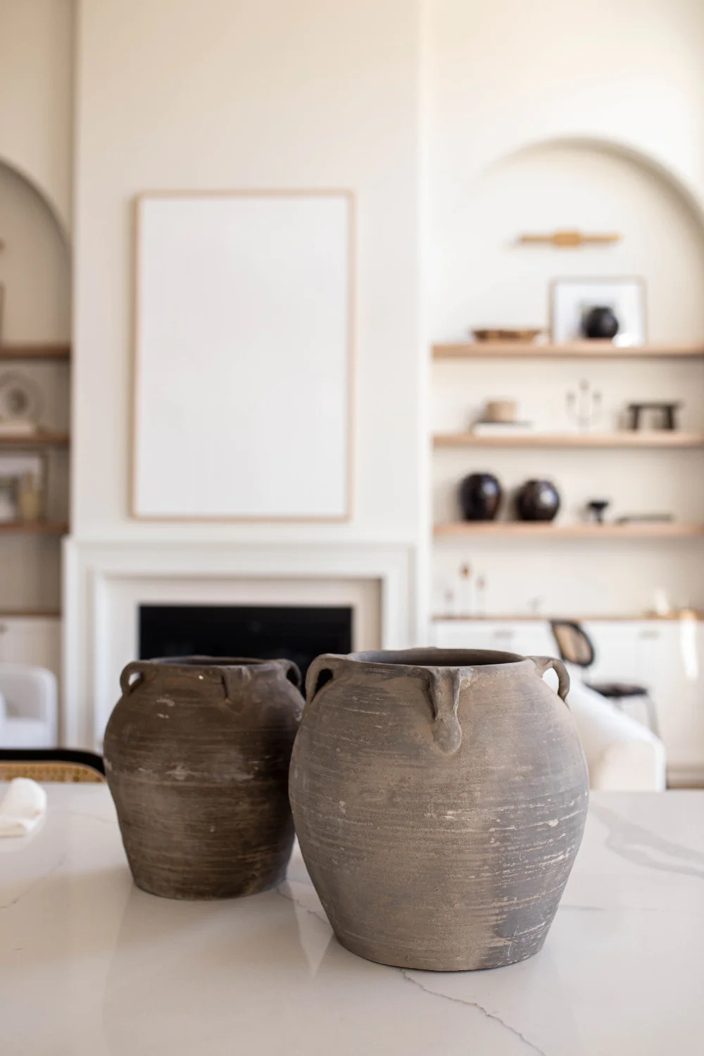 Atelier Vintage Found Black Grey Pot with Handles | Luxe B Co