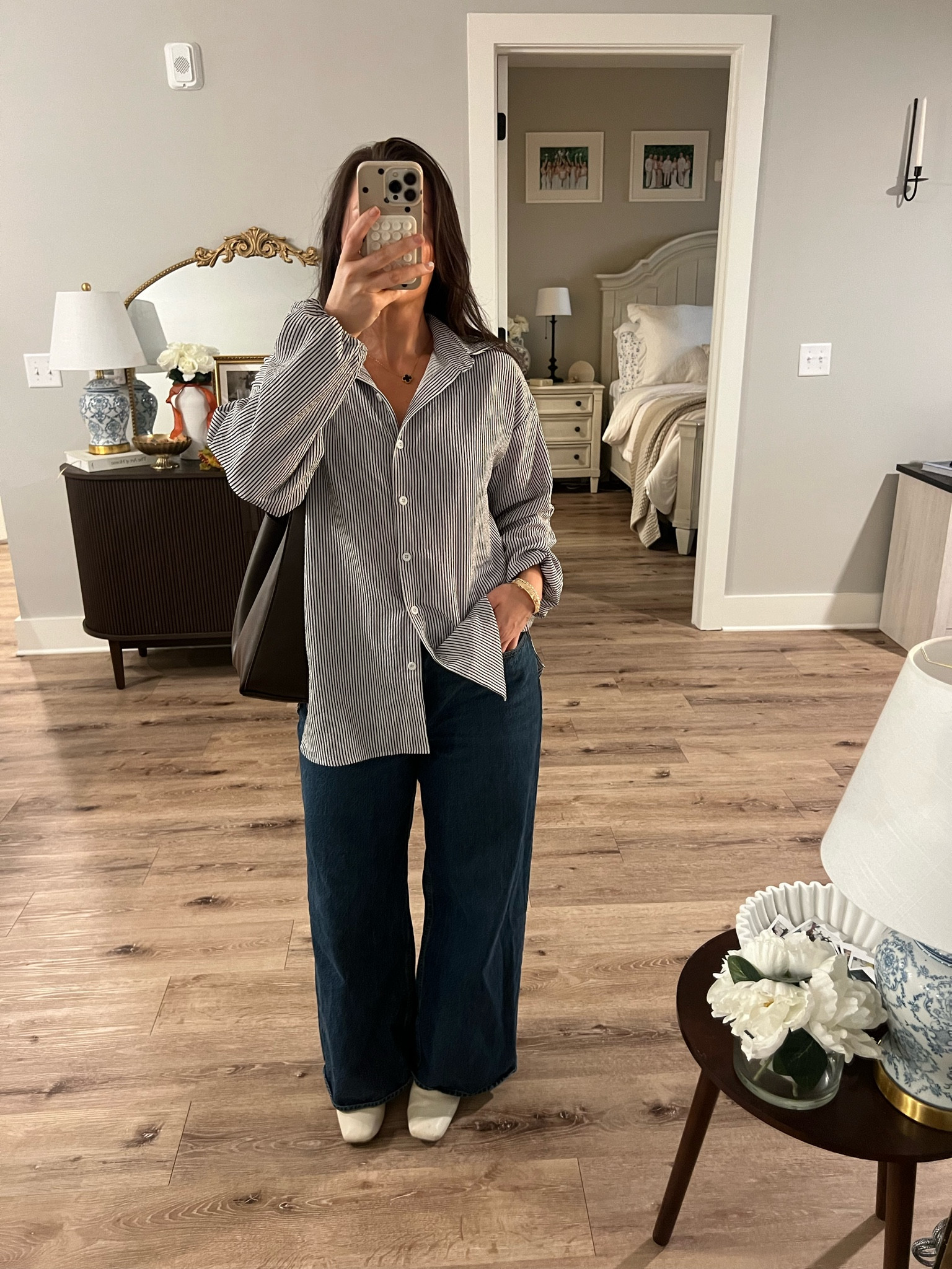 top - small
bottom - 27 short (4’11)

#LTKPetite #LTKHoliday #LTKSeasonal