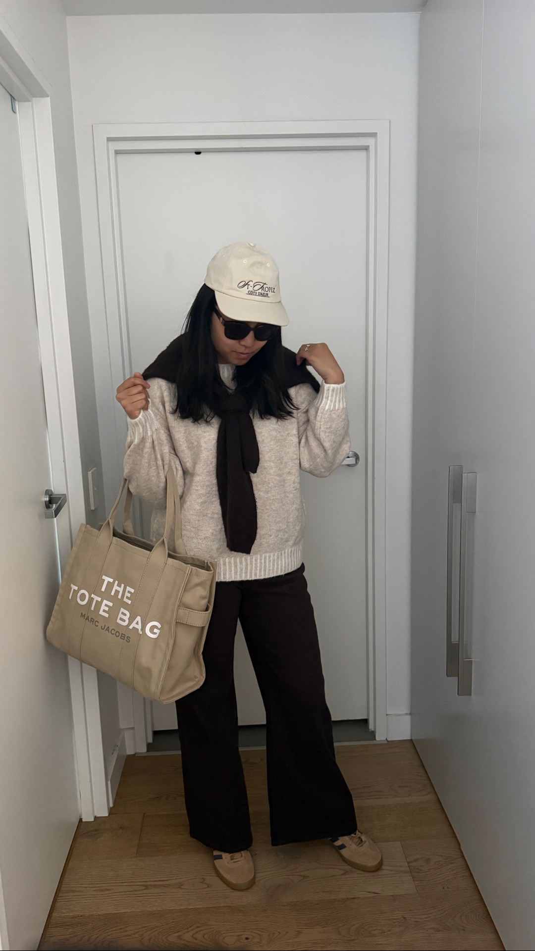 [ Soccer Mom Fit Series ]

I became a soccer mama a month ago, and I’m so loving each moment being able to see my boy enjoying his favourite sport ⚽️, and it’s also a great chance for me to dress up (casually but still looking great).

Are you also a soccer mom too?? How long have you been a soccer mom for ? 

Don’t forget to use code IMFIONAHOSC15 for 15% off full price items 

#soccermom #momfit #momstyle #casualchicstyle #sundayoutfit crew neck jumper ootd outfit of the day casual fit winter look soccer mom fashion sydney mom fashion mom style outfits

#LTKFashionMonth #LTKaustralia #LTKstyletip