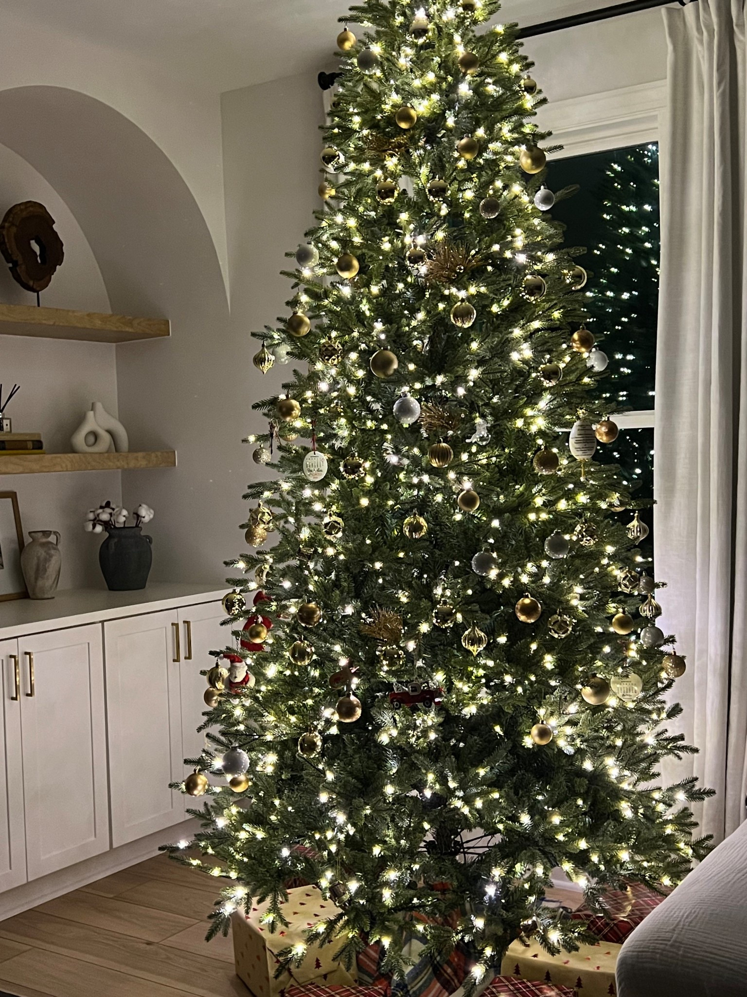 Viral Christmas twinkling tree from last year!!!! 

#LTKSeasonal #LTKHome #LTKFamily