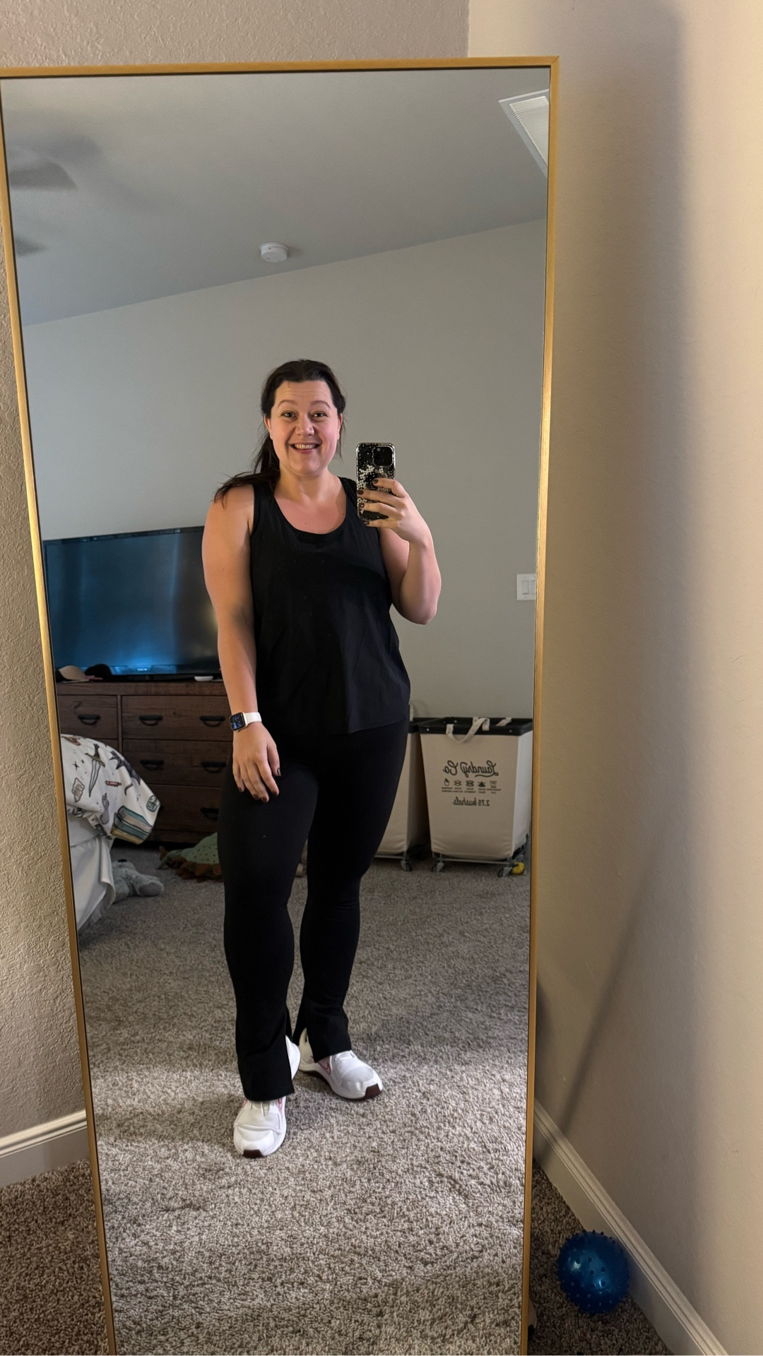 One of my favorite work out fits! Wearing size XL in everything  

#LTKStyleTip #LTKFindsUnder50 #LTKActive