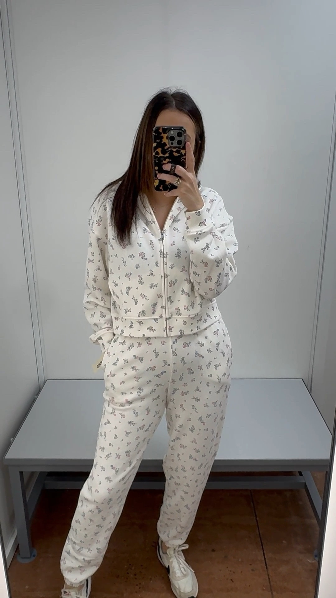 Walmart floral two piece set joggers and zip up jacket in medium 

#LTKgrwm #LTKootd #LTKFindsUnder50