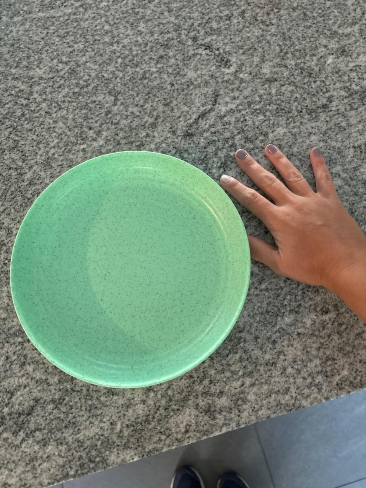 FOODLE Wheat Straw Dinnerware Set - BPA Free & Safety Tested - Unbreakable, Microwave & Dishwashe... | Amazon (US)