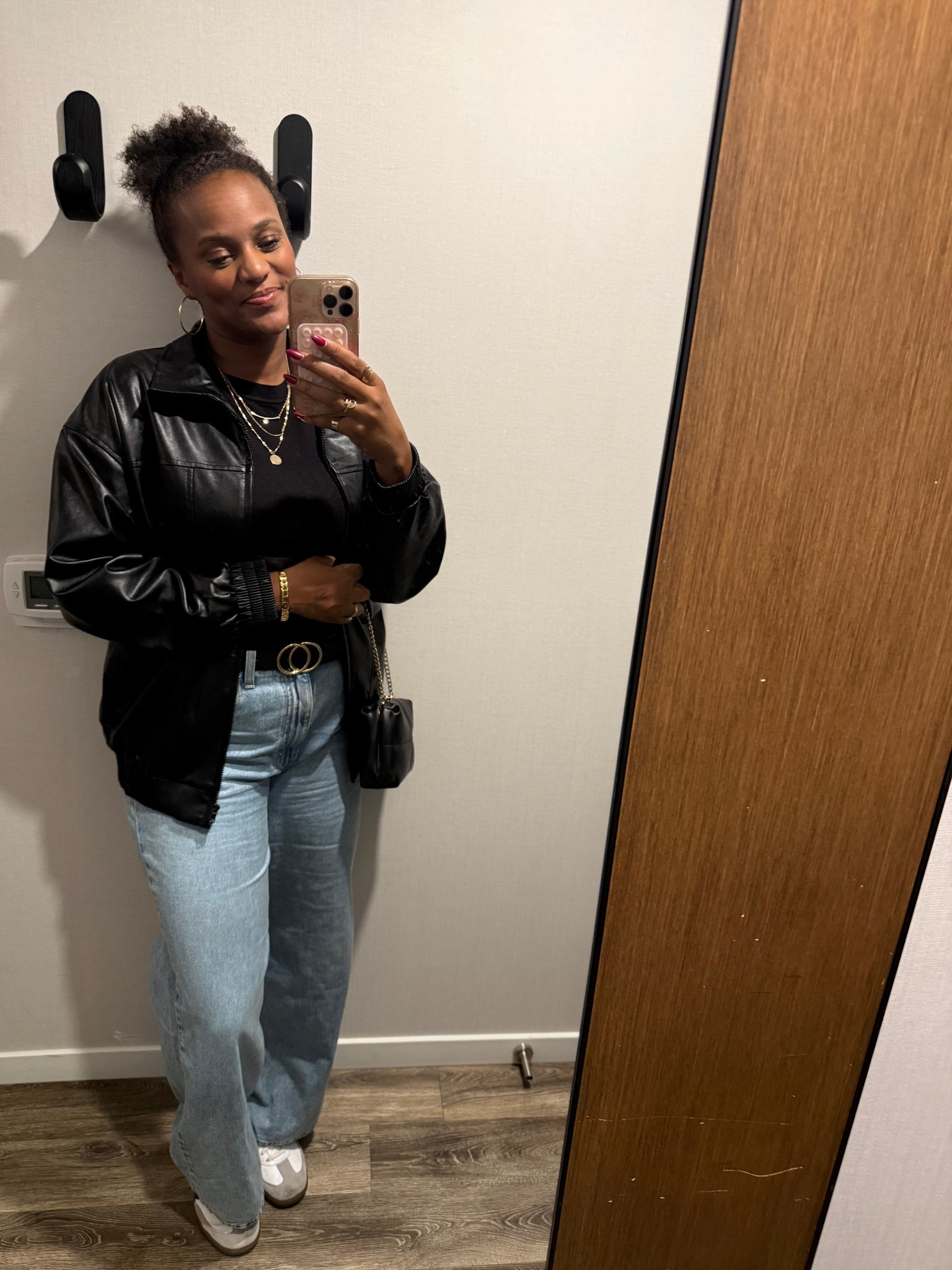 Need a good date night look?! I wore this to go see my college son at Temple and I love this combo. 




Black sweater, wide leg jeans, black leather jacket, gold jewelry, over 40 fashion, fall style, winter style, mom style, affordable styles, midsize fashion 

#LTKOver40 #LTKFindsUnder50 #LTKMidsize