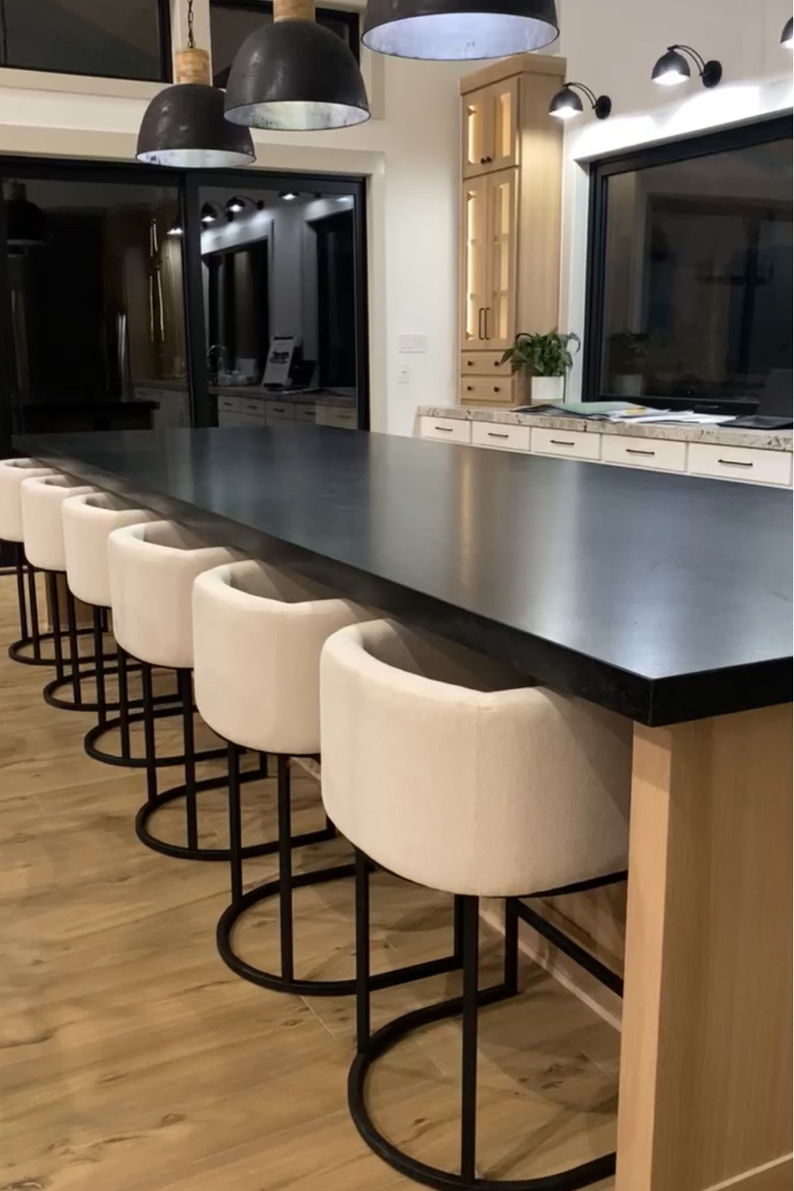 We love these amazing Lue Bona 27” counter height barstools. They go perfectly with our neutral decor and black granite island top. Not only are they sturdy and beautiful, they are plush and comfy too  

#LTKhome