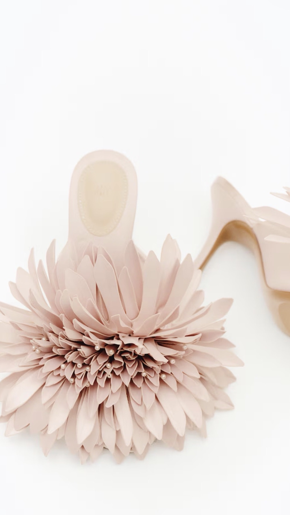FLOWER-DETAIL HEELED SANDALS
Are finally available and as promised I stalked them for us lol! 
If you love them, GET THEM NOW. 🏃🏽‍♀️💨

#LTKootd #LTKgrwm #LTKSeasonal