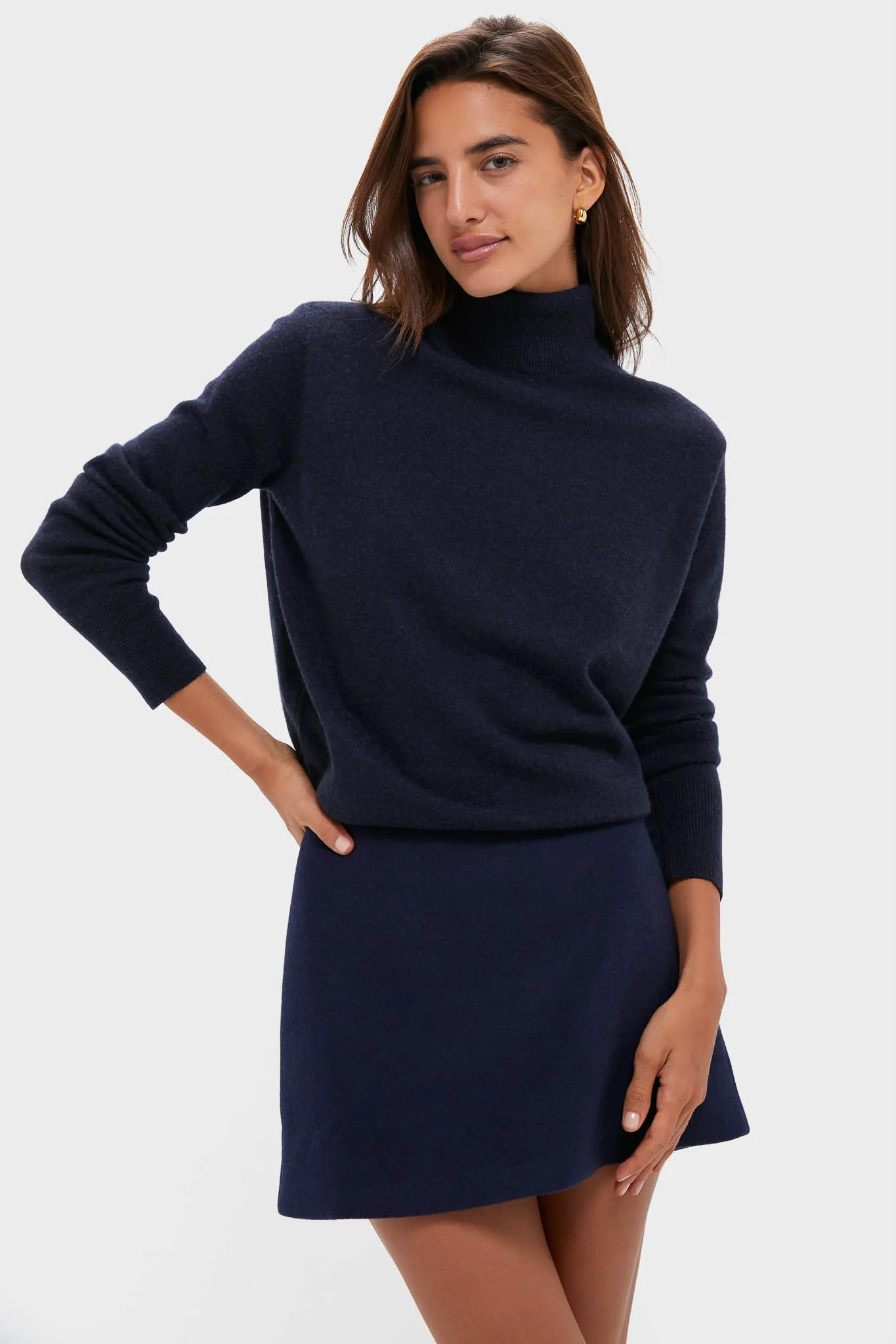 Navy Cashmere Turtleneck Sweater | Tuckernuck (US)