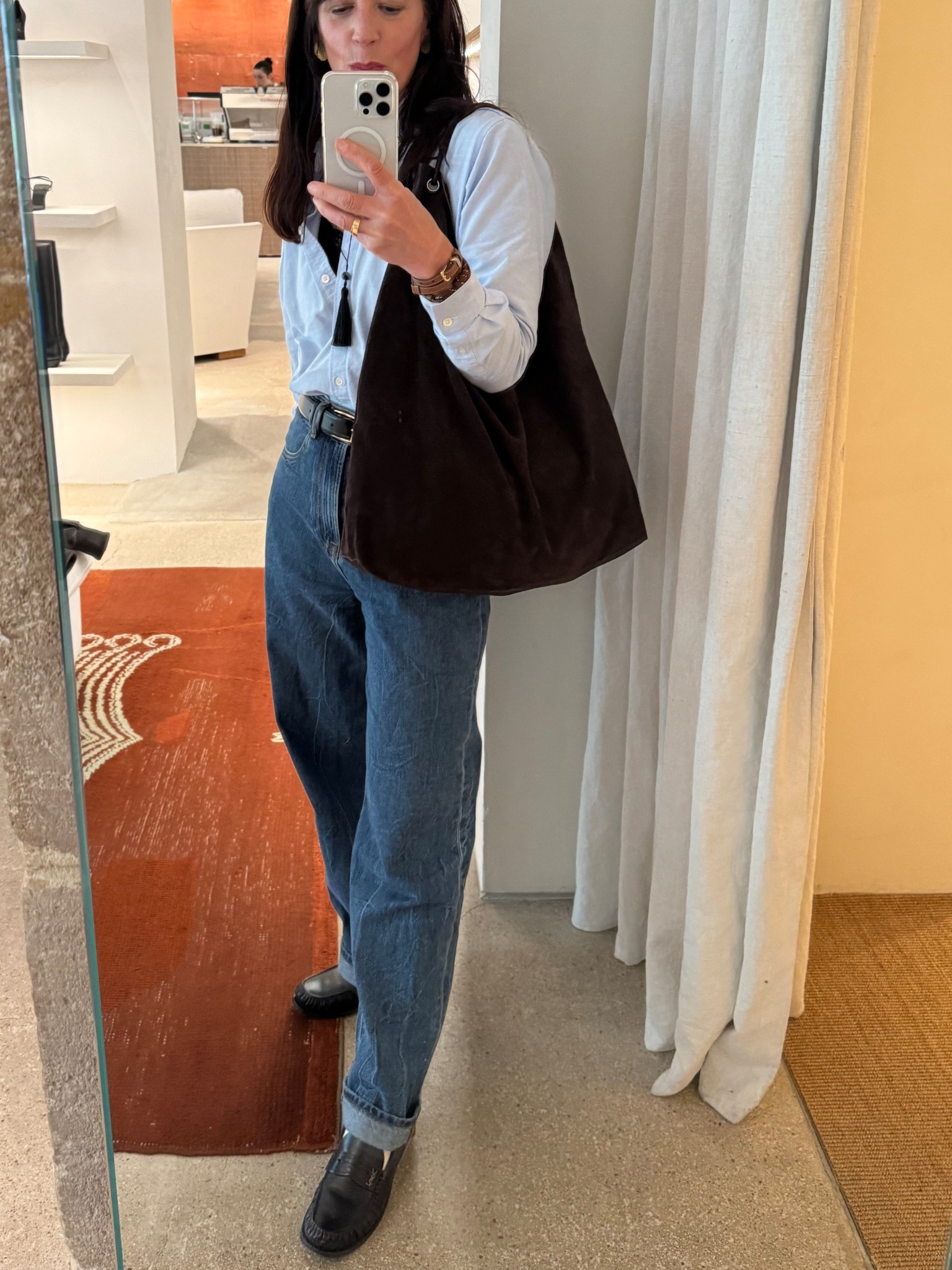Mirror selfie at The Row Store in Paris and that amazing bag came home with me 
I try to find and link the exact version, for now I link you the leather version