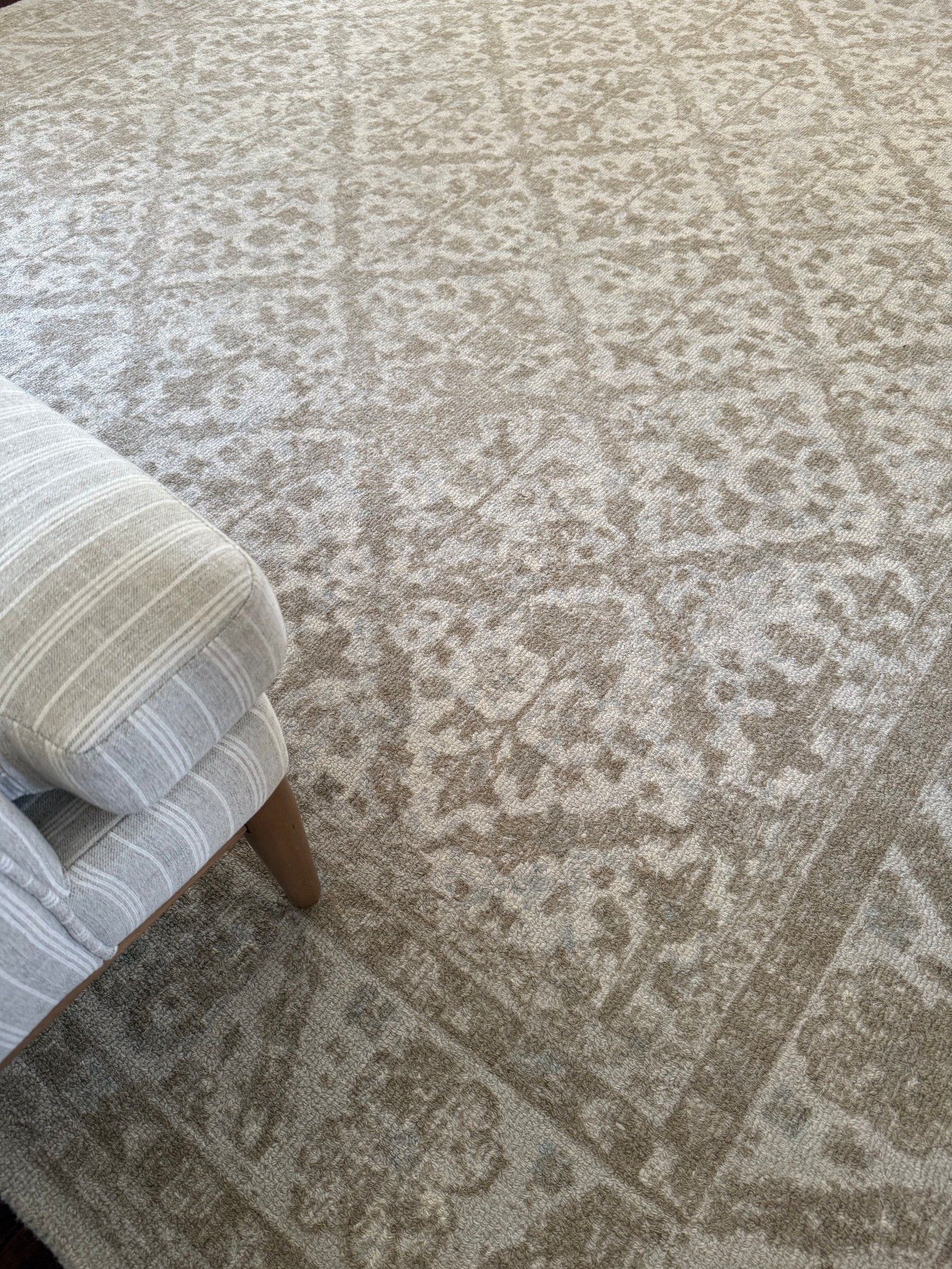 Love this beautiful neutral rug that could work for any space!

Neutral rug
Living room rug 
Bedroom rug 
Transitional rug 
Classic rug 
Modern classic rug
Wool rug 
McGee and co 
Studio McGee 
Area rug 

#LTKSpringSale 

#LTKSaleAlert #LTKHome #LTKU