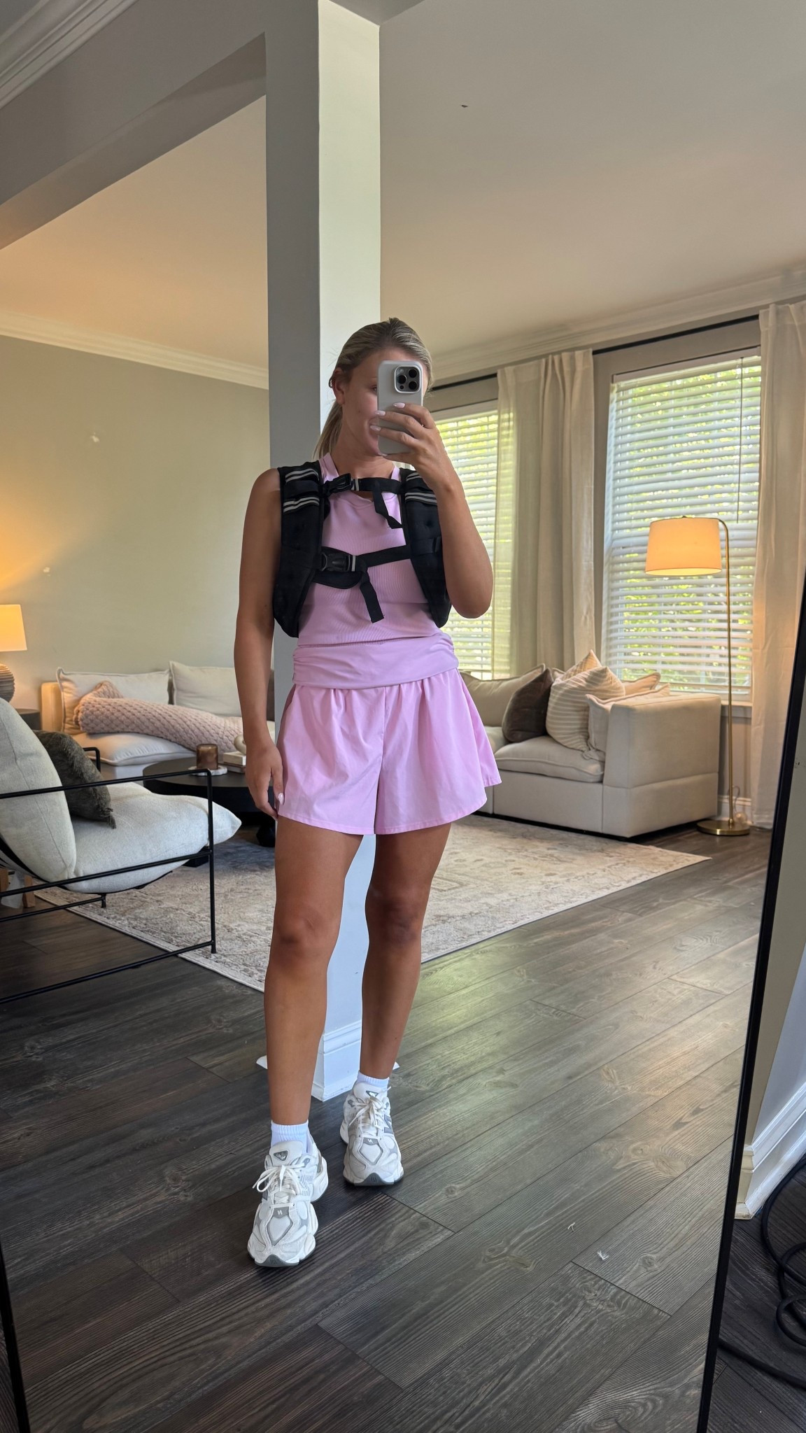 Outfits of the week: target active set and my weighted vest of course!!!! Wear this daily for my walks and it’s been a game changer. I think sweating is therapeutic 😆

#LTKFindsUnder50 #LTKActive #LTKSeasonal