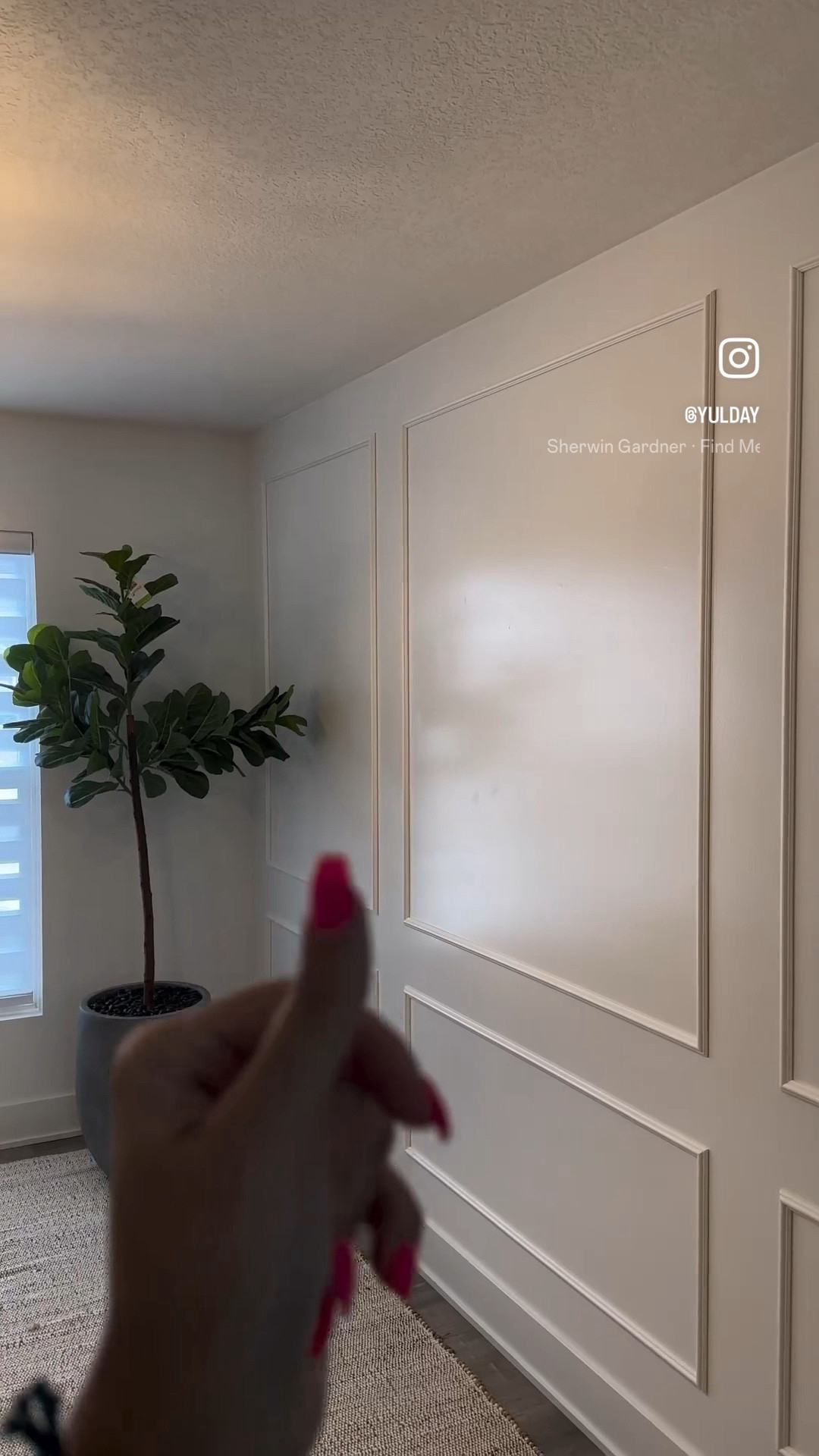 dinning room wall paneling | wall panels |  diy wall panels | adhesive wall panels 

#LTKVideo #LTKhome #LTKMostLoved