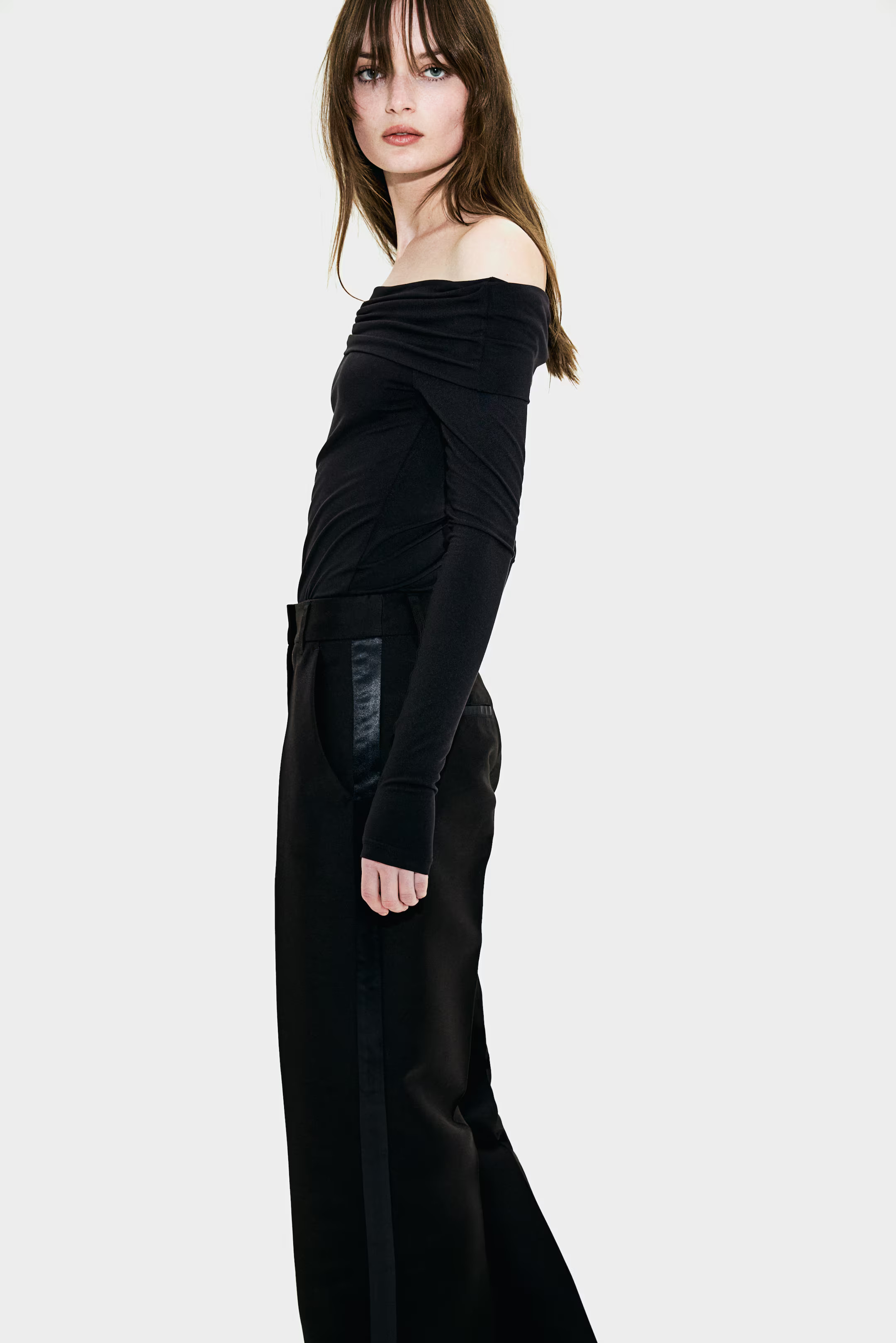 Off-the-Shoulder Top | H&M (US + CA)