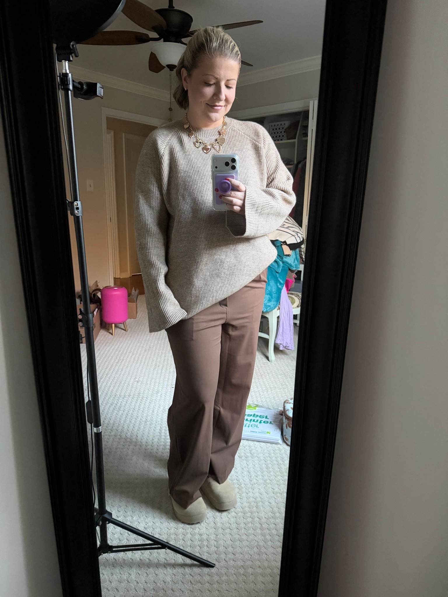 Cute and comfy is my love language, and these pants from Halra are the perfect addition to my work wardrobe! So comfy but look pulled together. I usually wear a size L/XL 12-14 in pants and the large fits perfectly! 💖

#LTKMidsize #LTKWorkwear #LTKootd