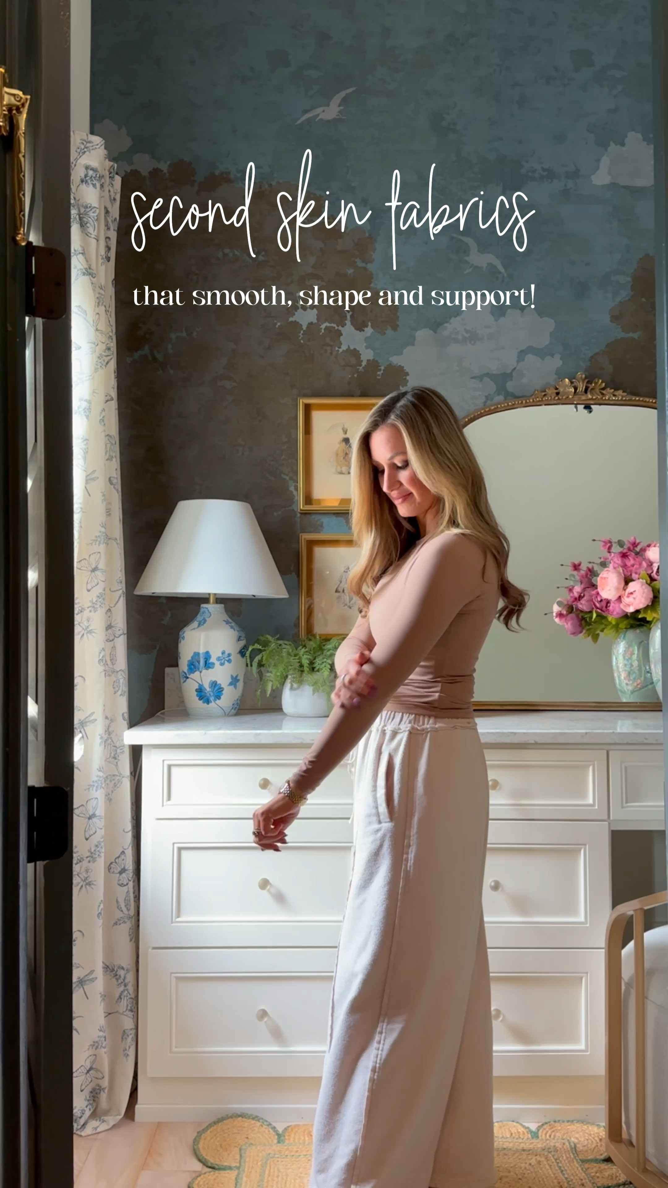 The BEST Basic Top! Soooooo buttery soft! 💗 

#LTKFindsUnder50 #LTKStyleTip #LTKOver40