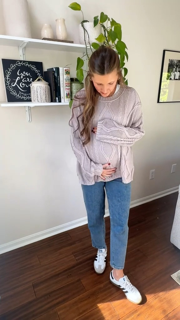 All sweaters are 40% at Target today!!

#LTKBump