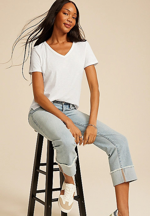 24/7 Dawson V Neck Tee | Maurices