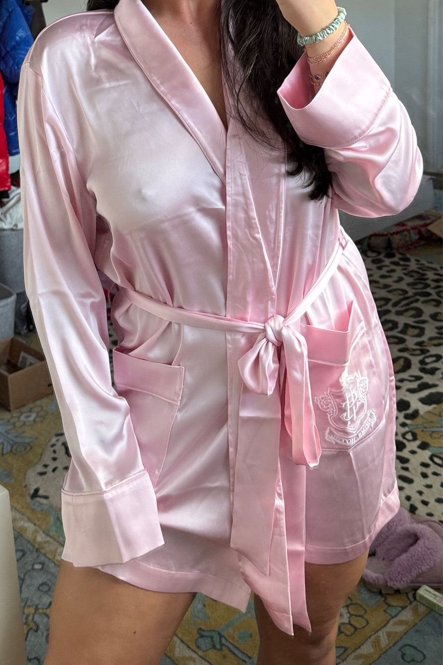 SKIMS HOLIDAY HAUL!!

#LTKSeasonal #LTKStyleTip #LTKGiftGuide