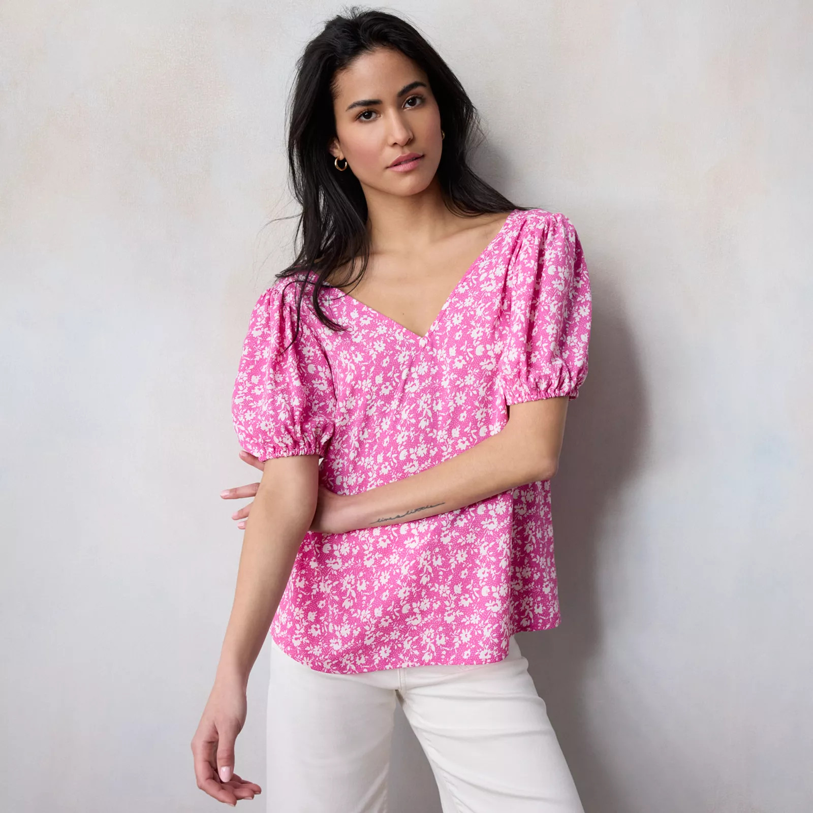 Women's LC Lauren Conrad Short Puff Sleeve V-Neck Woven Top | Kohl's