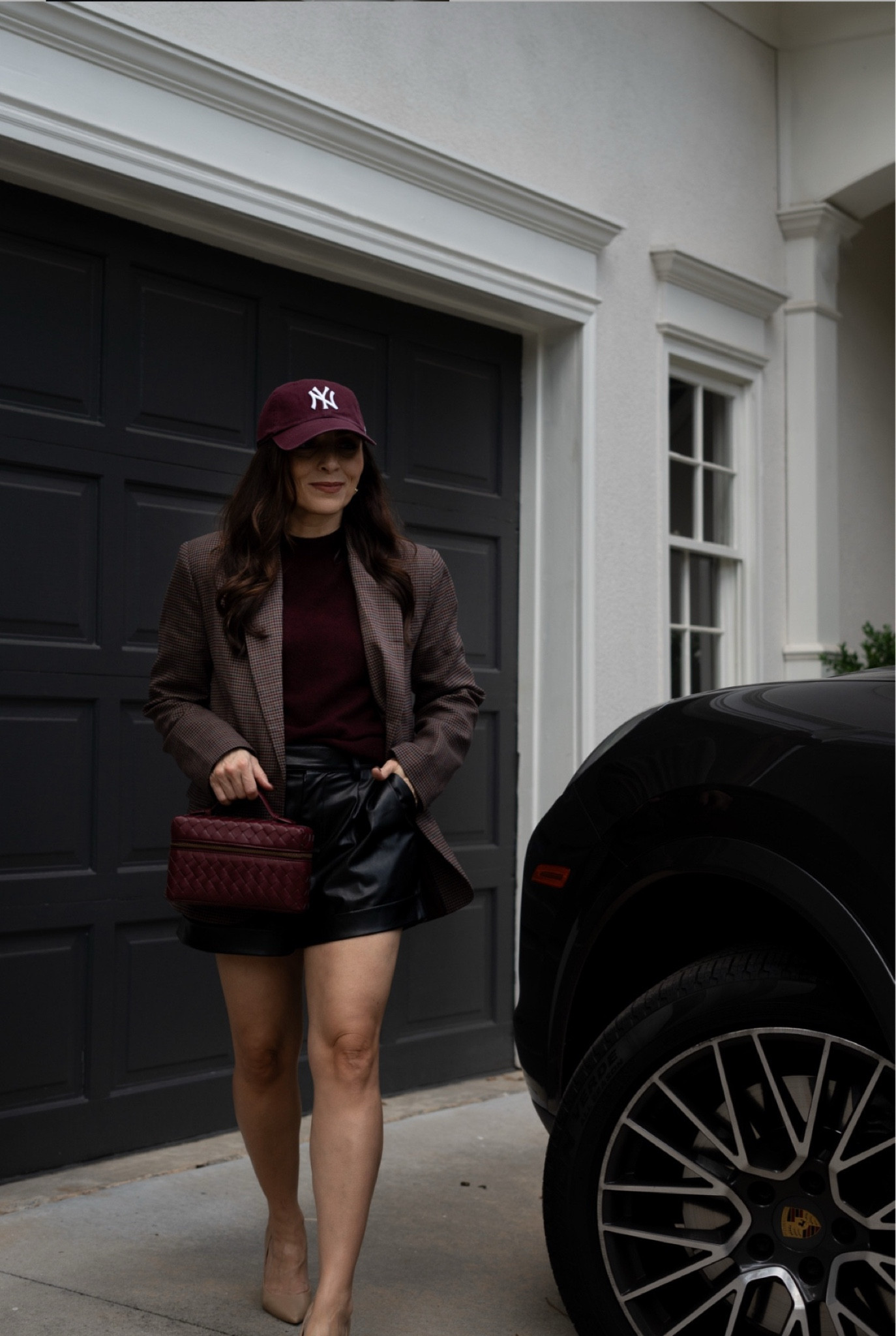 Currently craving burgundy and houndstooth, even on a budget!

House of Valentina, Fall outfit ideas, Amazon, Mango

#LTKItBag #LTKSeasonal #LTKStyleTip