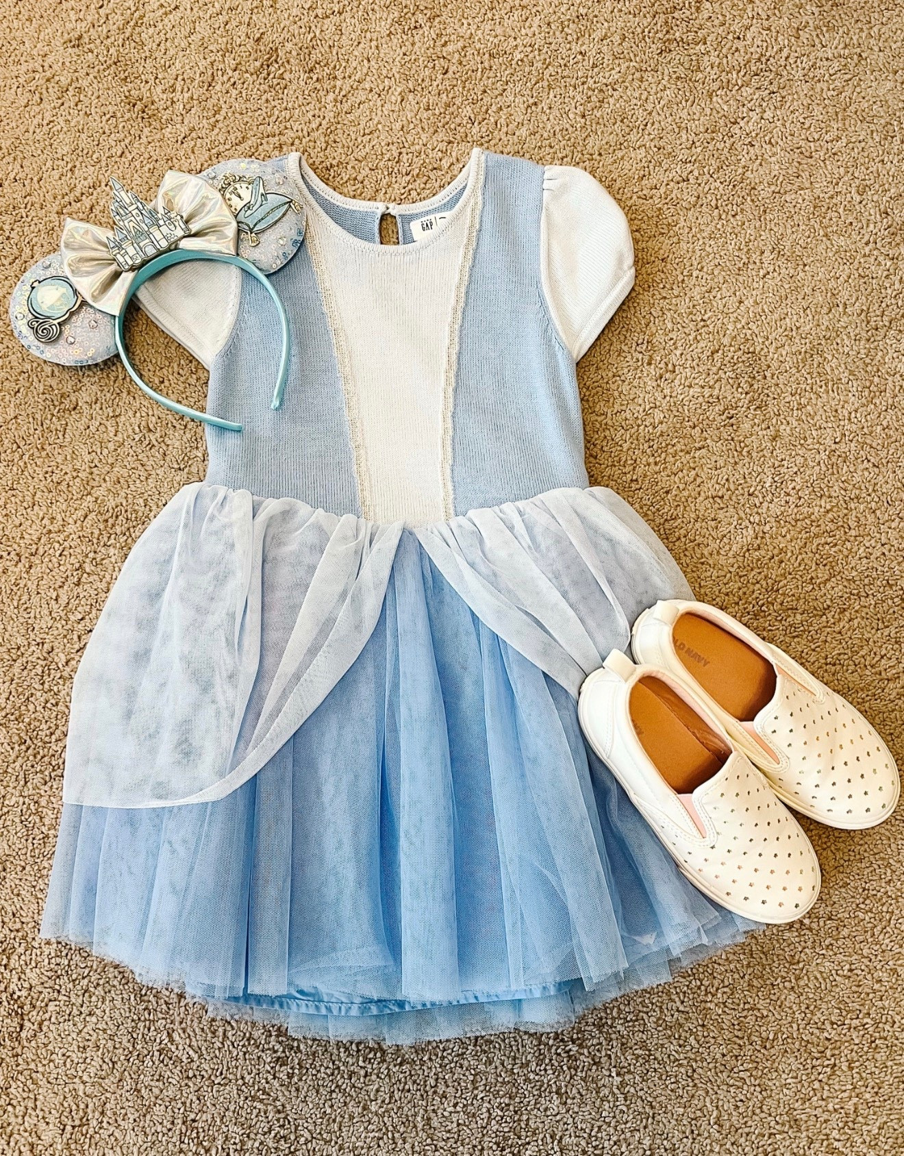 Disney Cinderella outfit for little girl
Disney Cinderella toddler outfit 

#LTKTravel #LTKKids