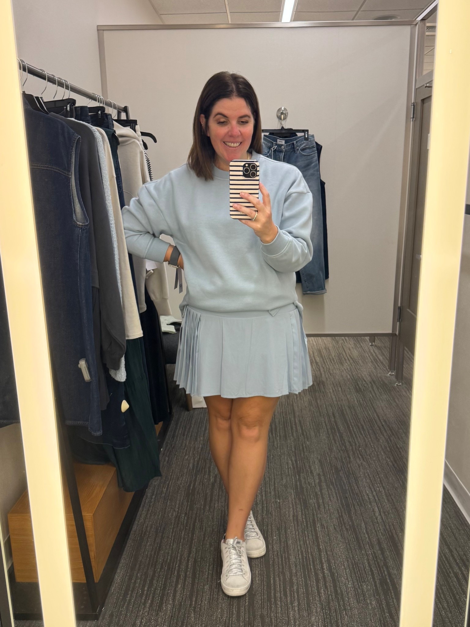 I need cool weather stat! This Zella skirt and sweatshirt are the cutest combination! 

Sweatshirt : $39.99
Skirt : $49.99

#LTKSaleAlert #LTKActive #LTKFindsUnder50