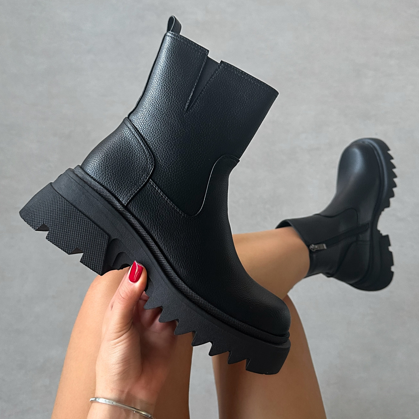 Candace Black Chunky Ankle Boots | Simmi Shoes