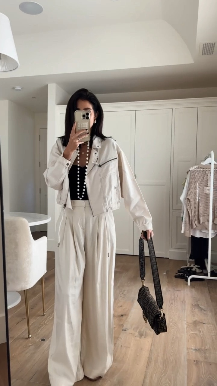 New arrivals from Anthropologie I'm just shy of 5-7" for reference wearing the size 2 white trousers #StylinByAylin #Aylin

#LTKVideo #LTKStyleTip #LTKBeauty