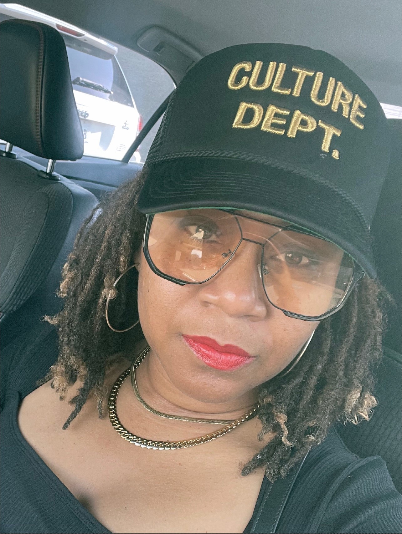 Giving the gworls options! 