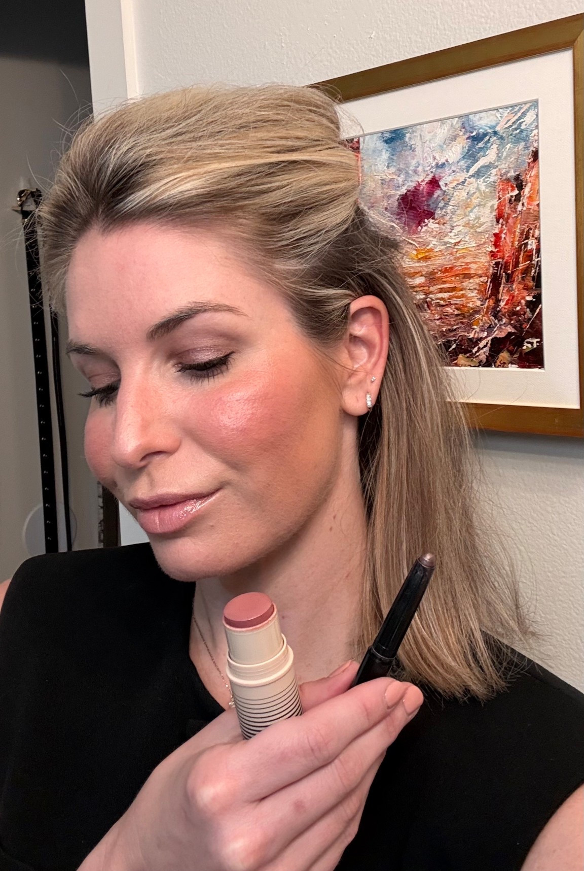 Easy make up with this bronzer and blush duo! My favorite eyeshadow stick in dusty rose ￼

#LTKmorningroutine #LTKBeauty #LTKgrwm