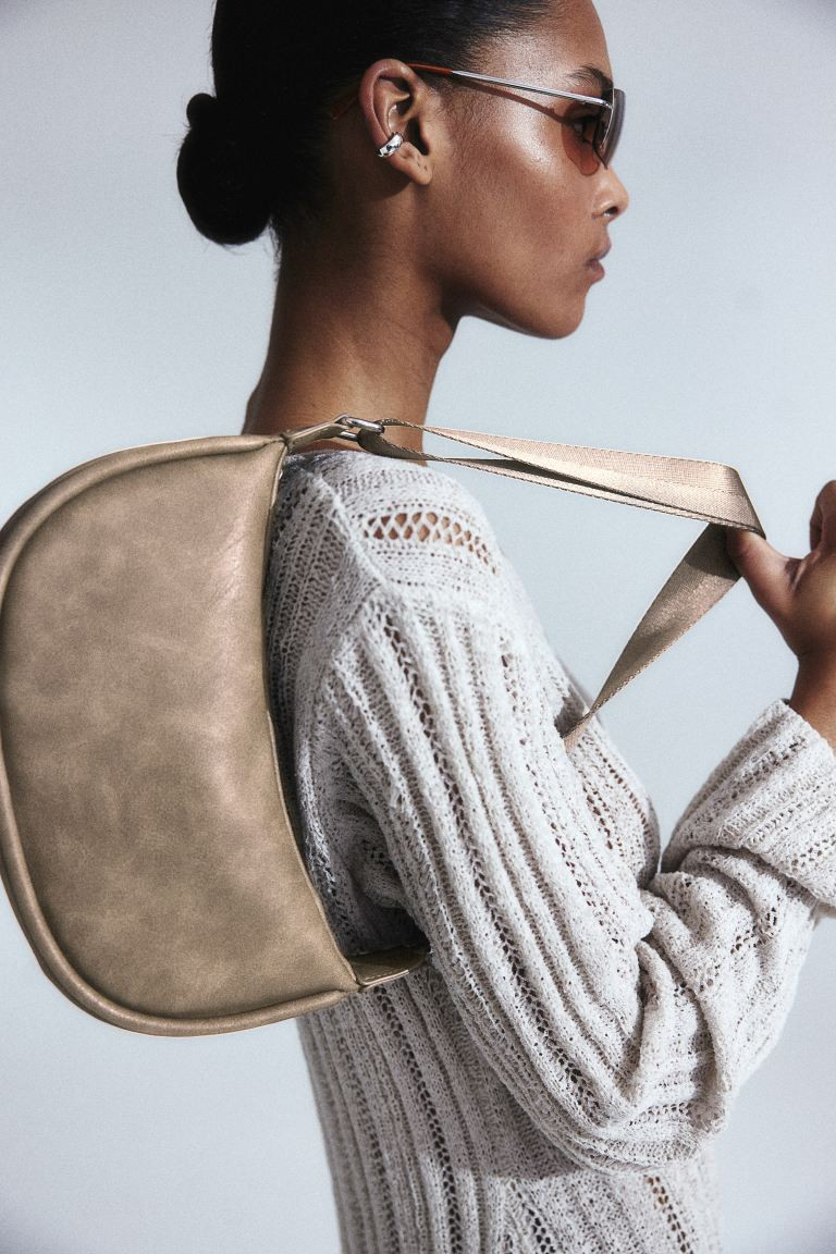 Coated crossbody bag | H&M (UK, MY, IN, SG, PH, TW, HK)