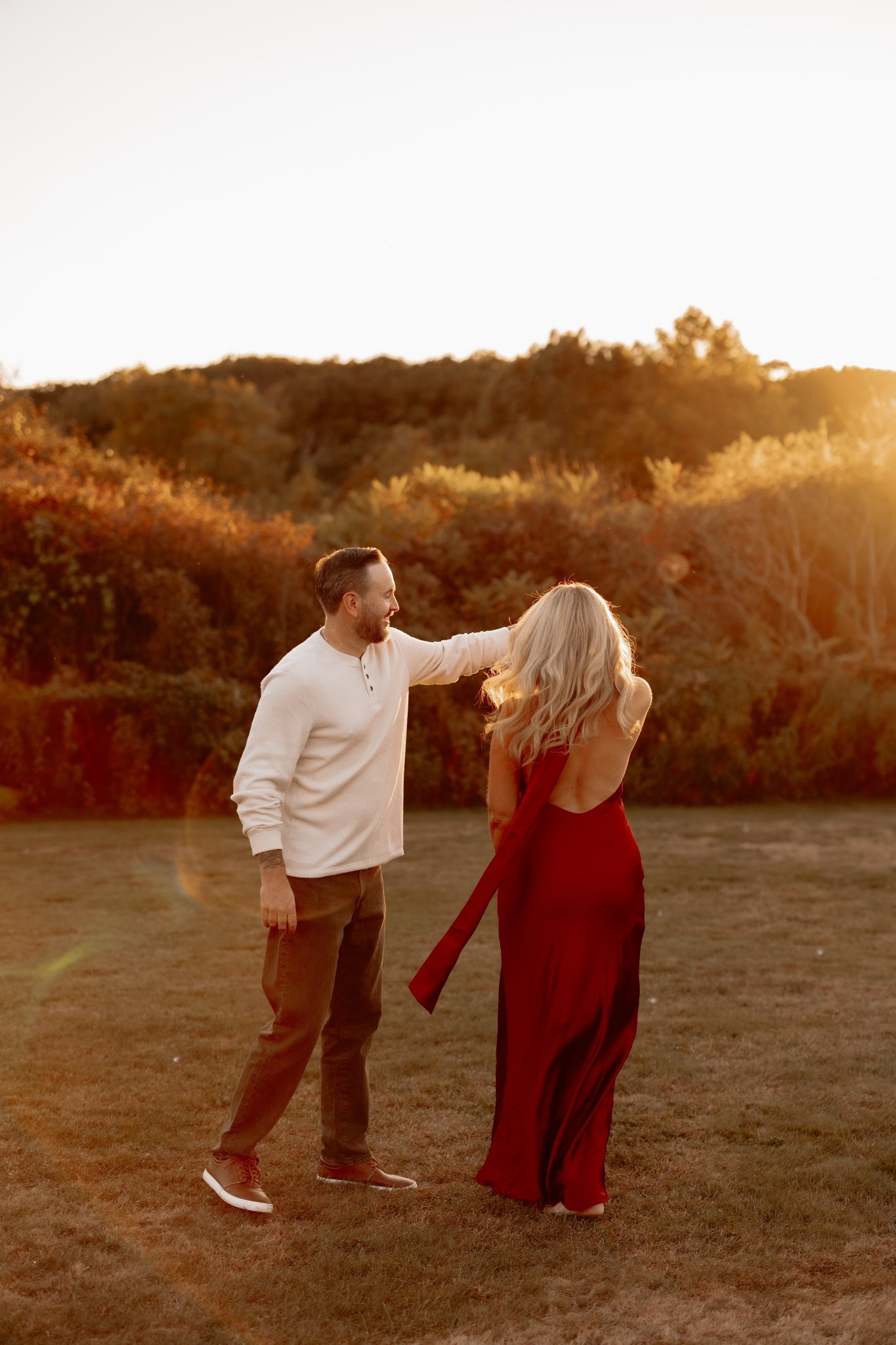 Family photos, couples photos, engagement photos, outfits family pictures, outfit ideas photos, photo shoot, fall photos, wedding guest dress 

#LTKMidsize #LTKTall #LTKWedding