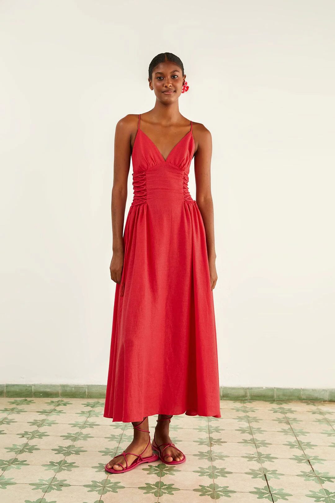 red sleeveless midi dress | FarmRio